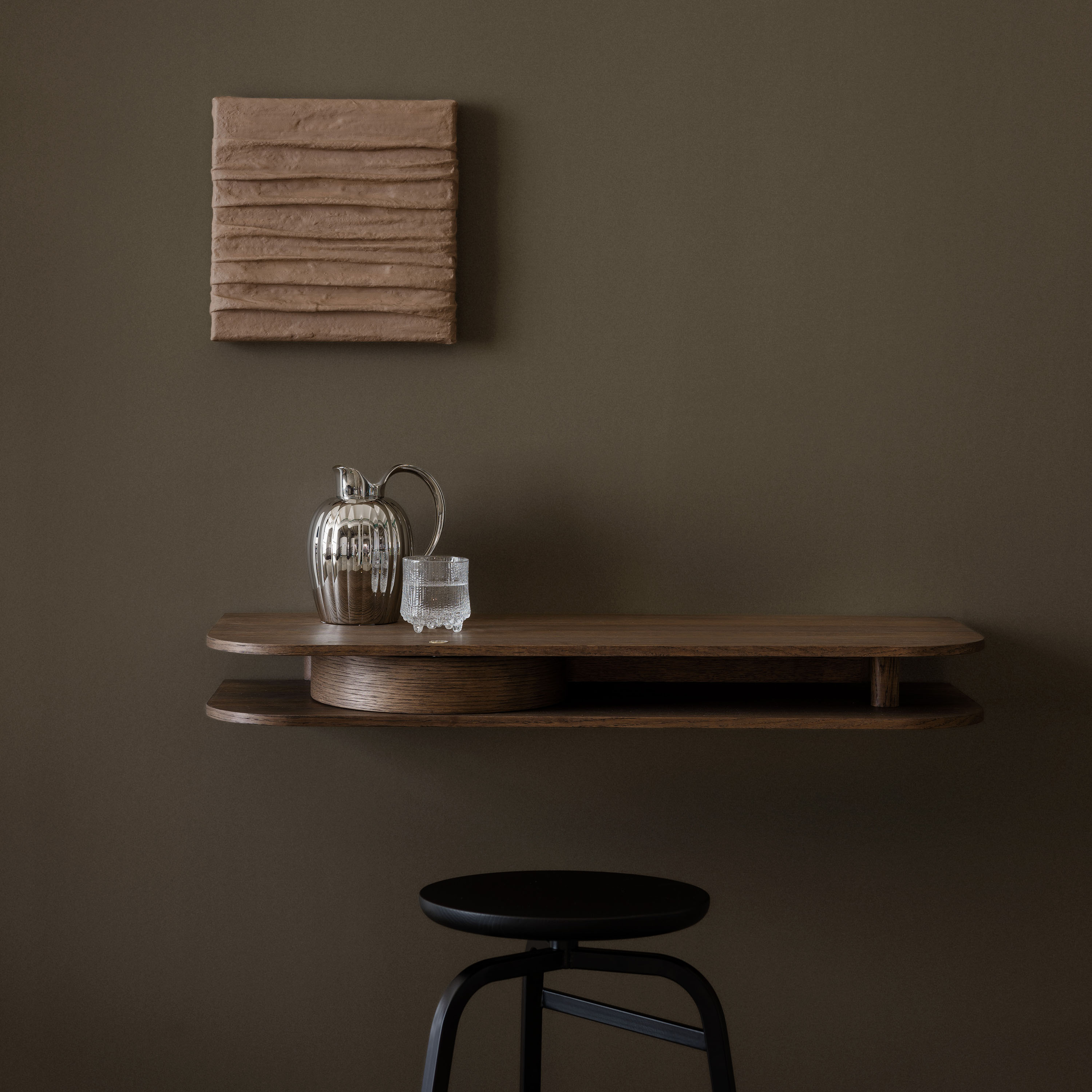 Northern Valet Seinälaatikko Smoked Oak