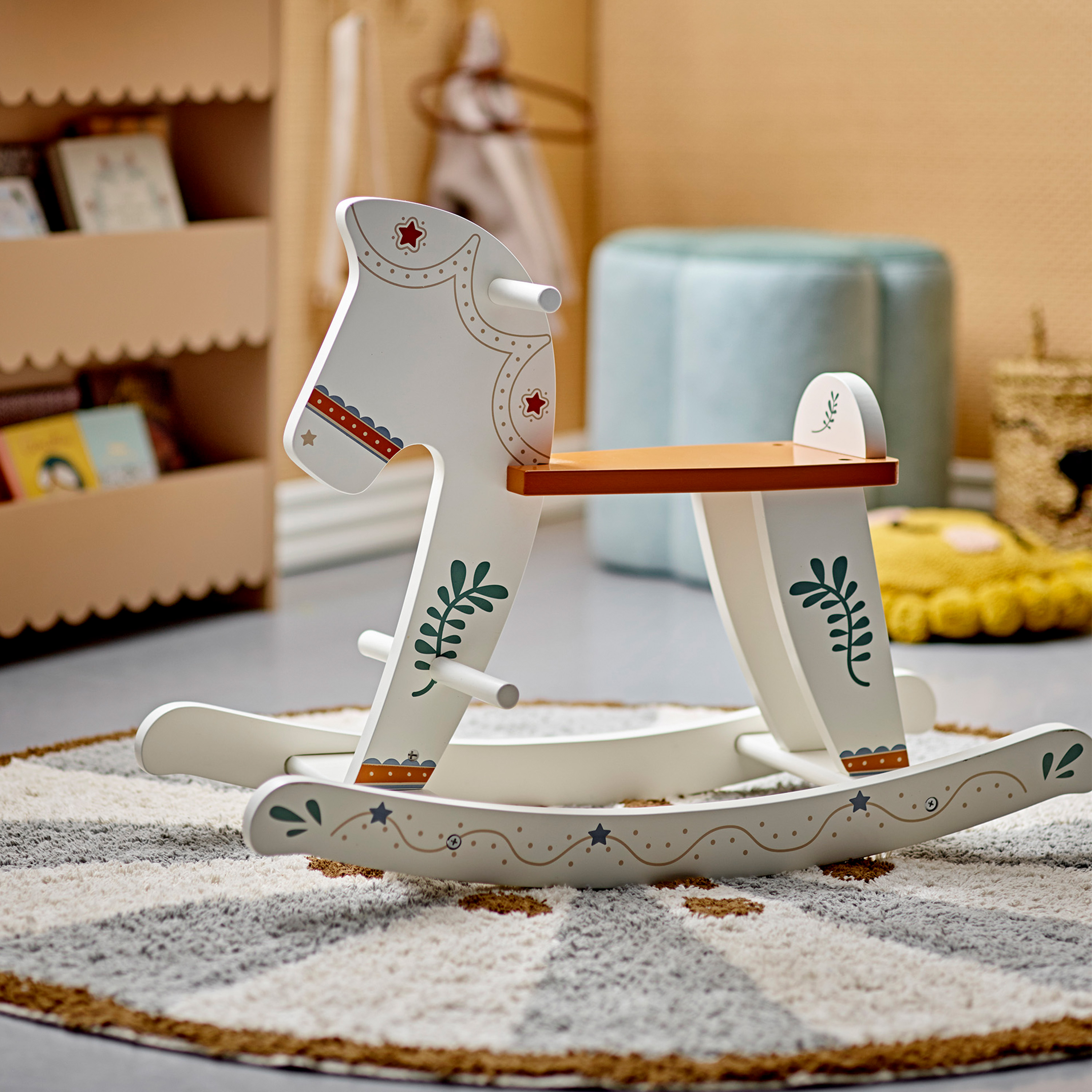 Bloomingville Ruddy Gunghäst Vit