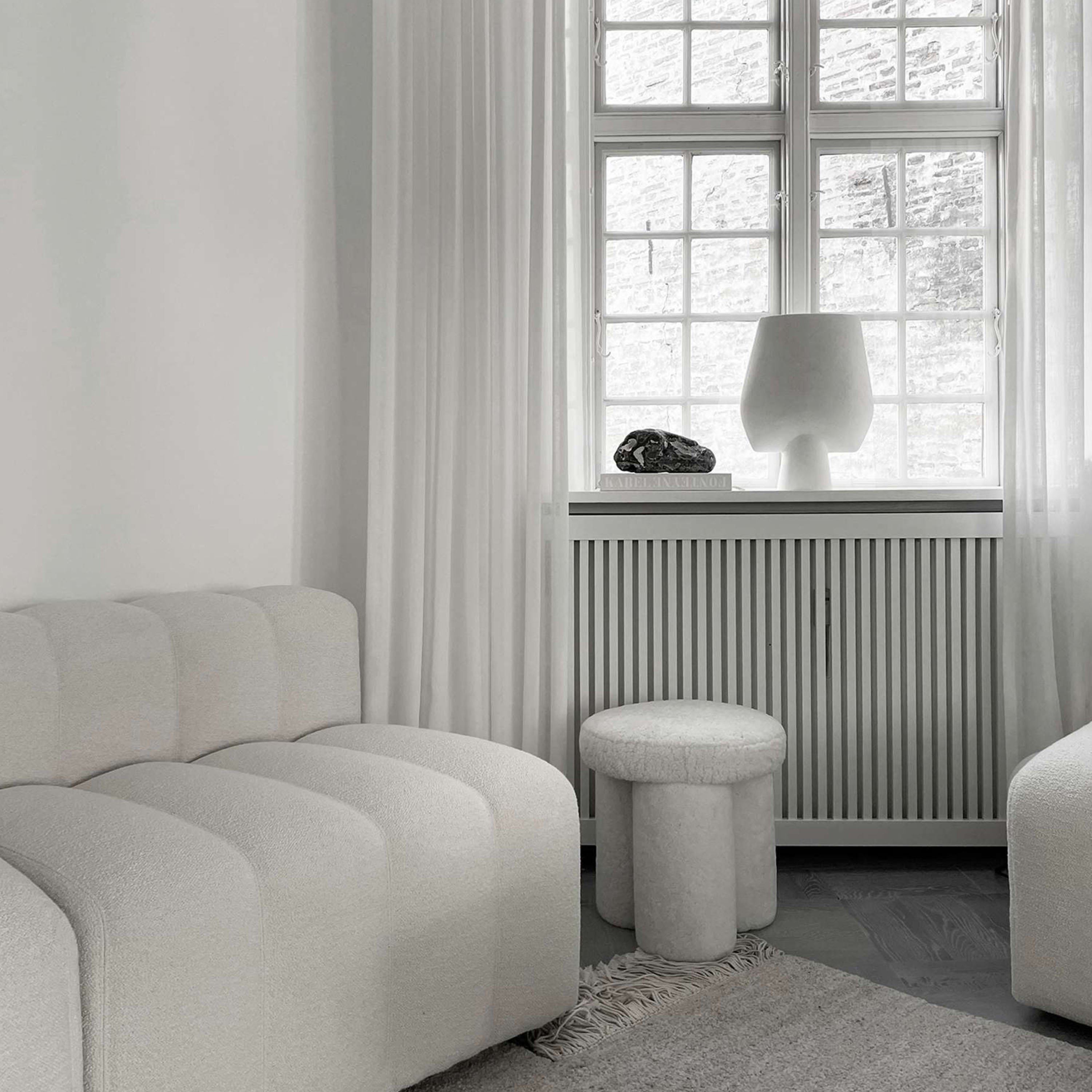 101 Copenhagen Big Foot Pall Sheep Skin