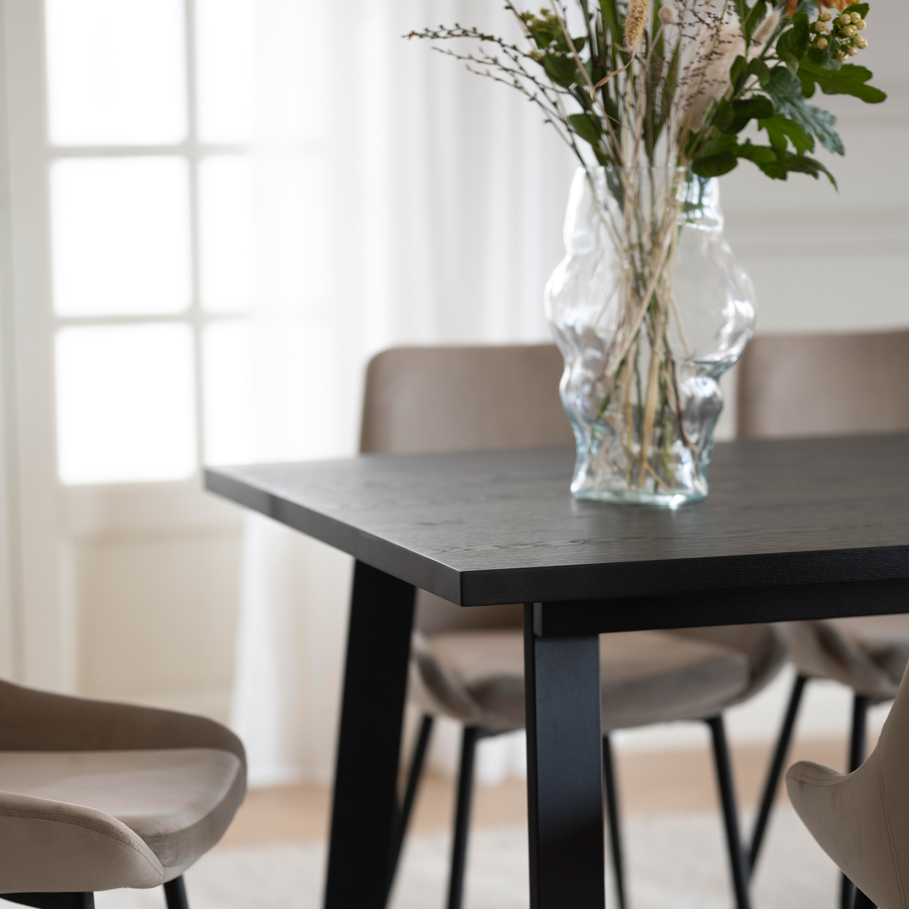 Rowico Home Winnipeg Esstisch Schwarz 200x100cm