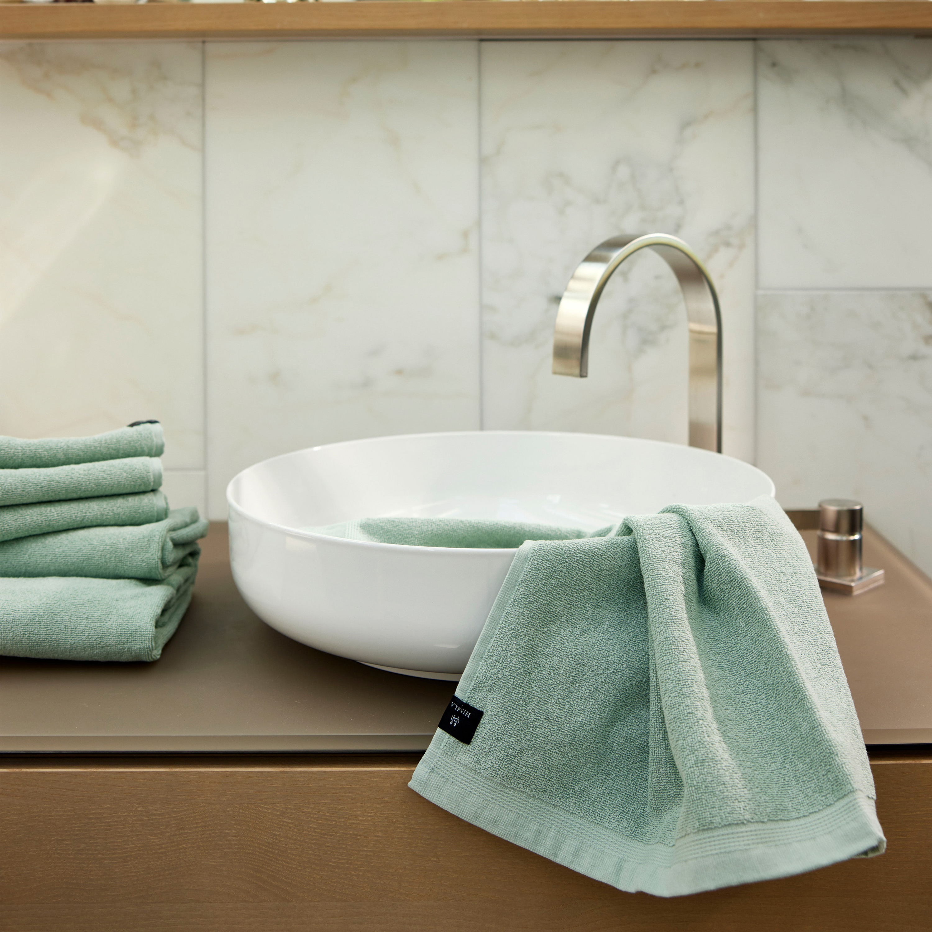 Himla Lina Håndkle Aqua 100x150