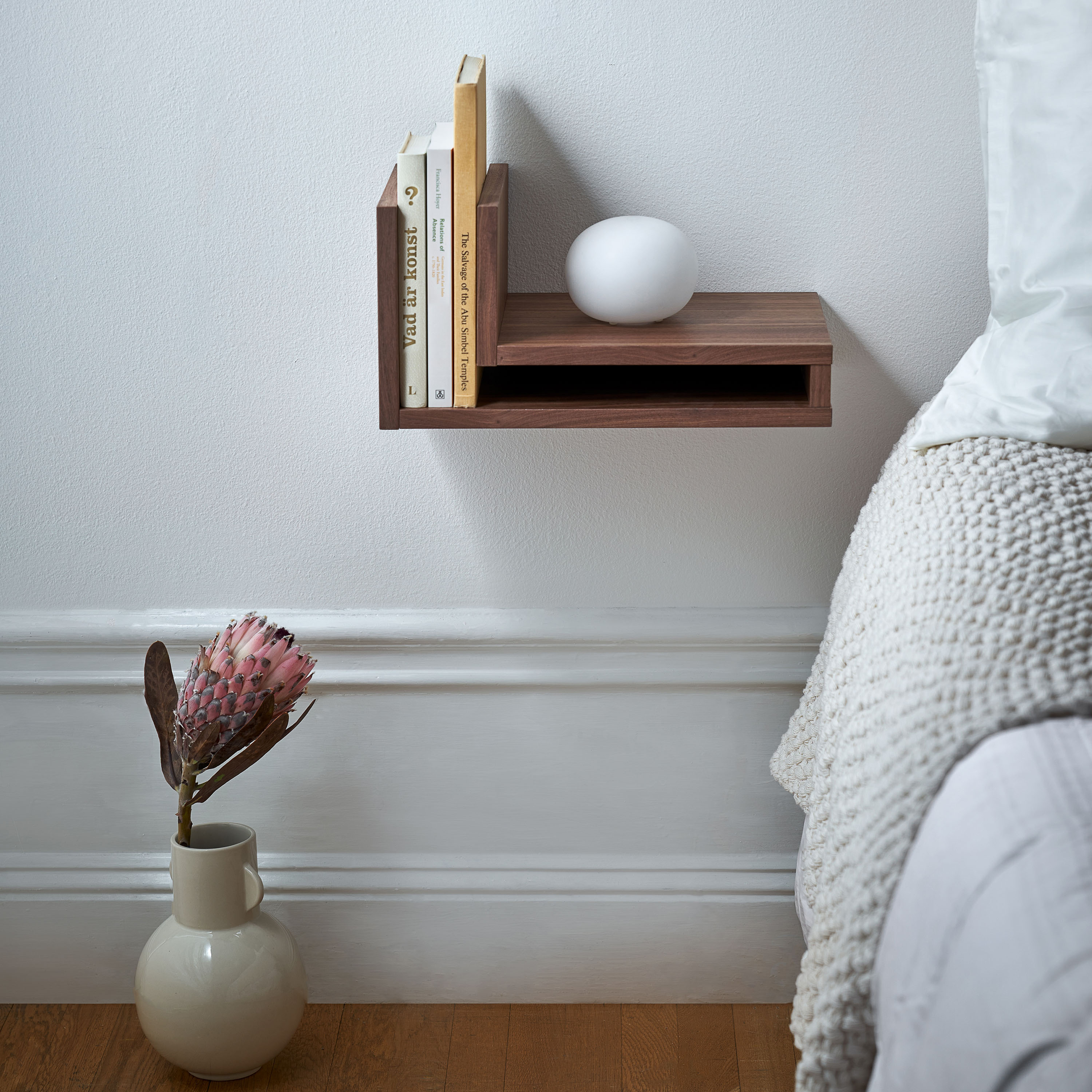 Maze F-Shelf Right Bedside Table Walnut