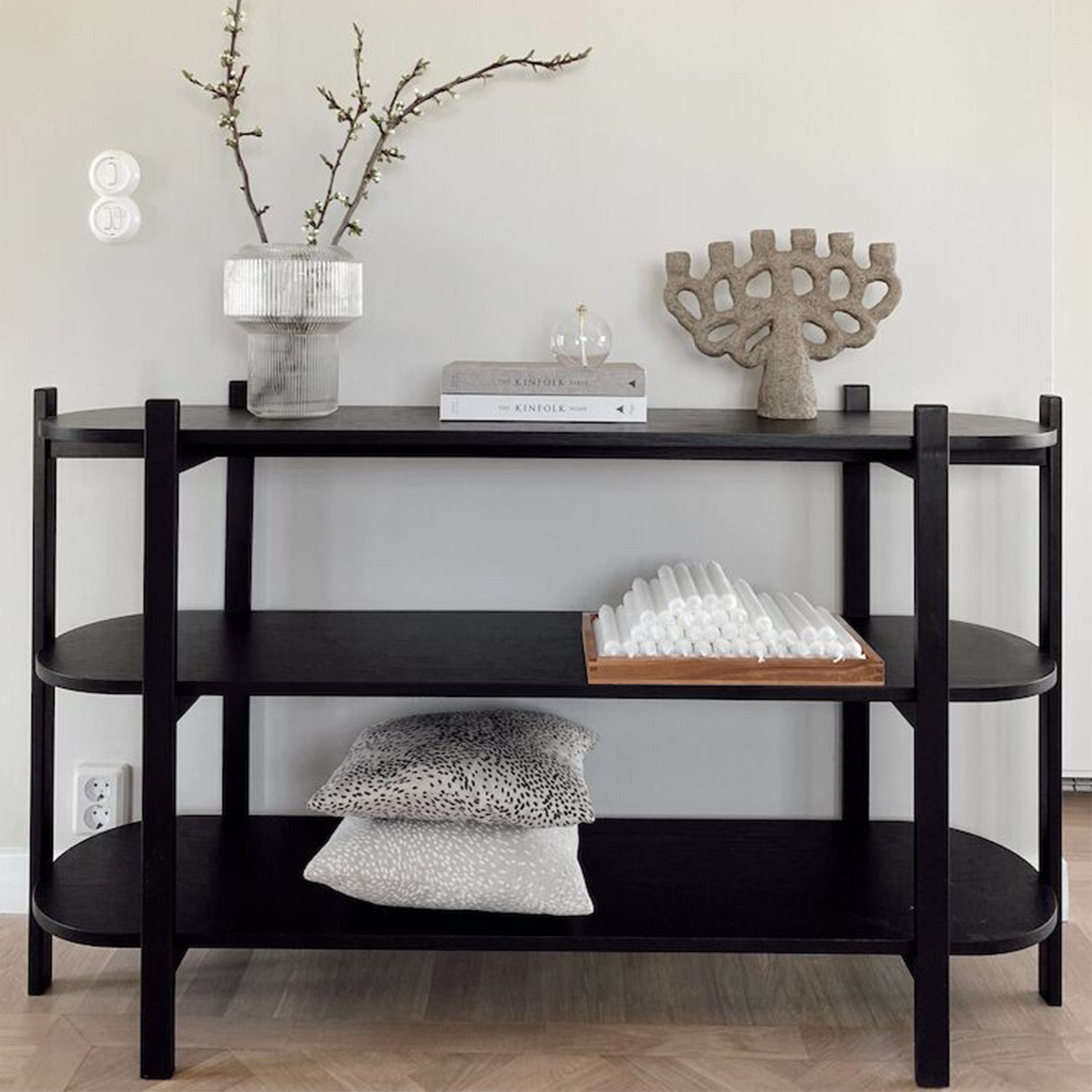 Rowico Home Tolsona Konsolbord Schwarze Eiche