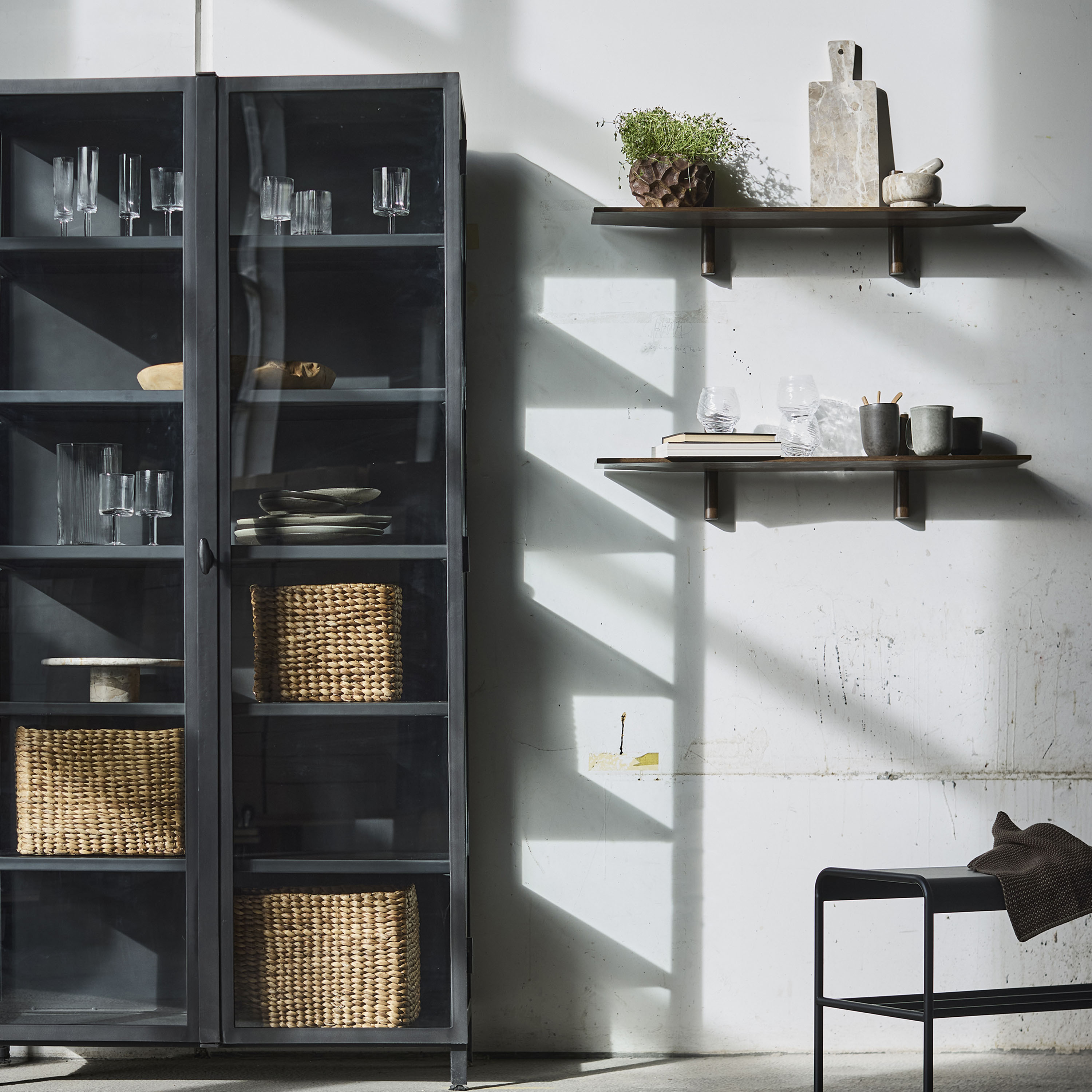Muubs Noir Single Vägghylla Dark Stained Oil Large