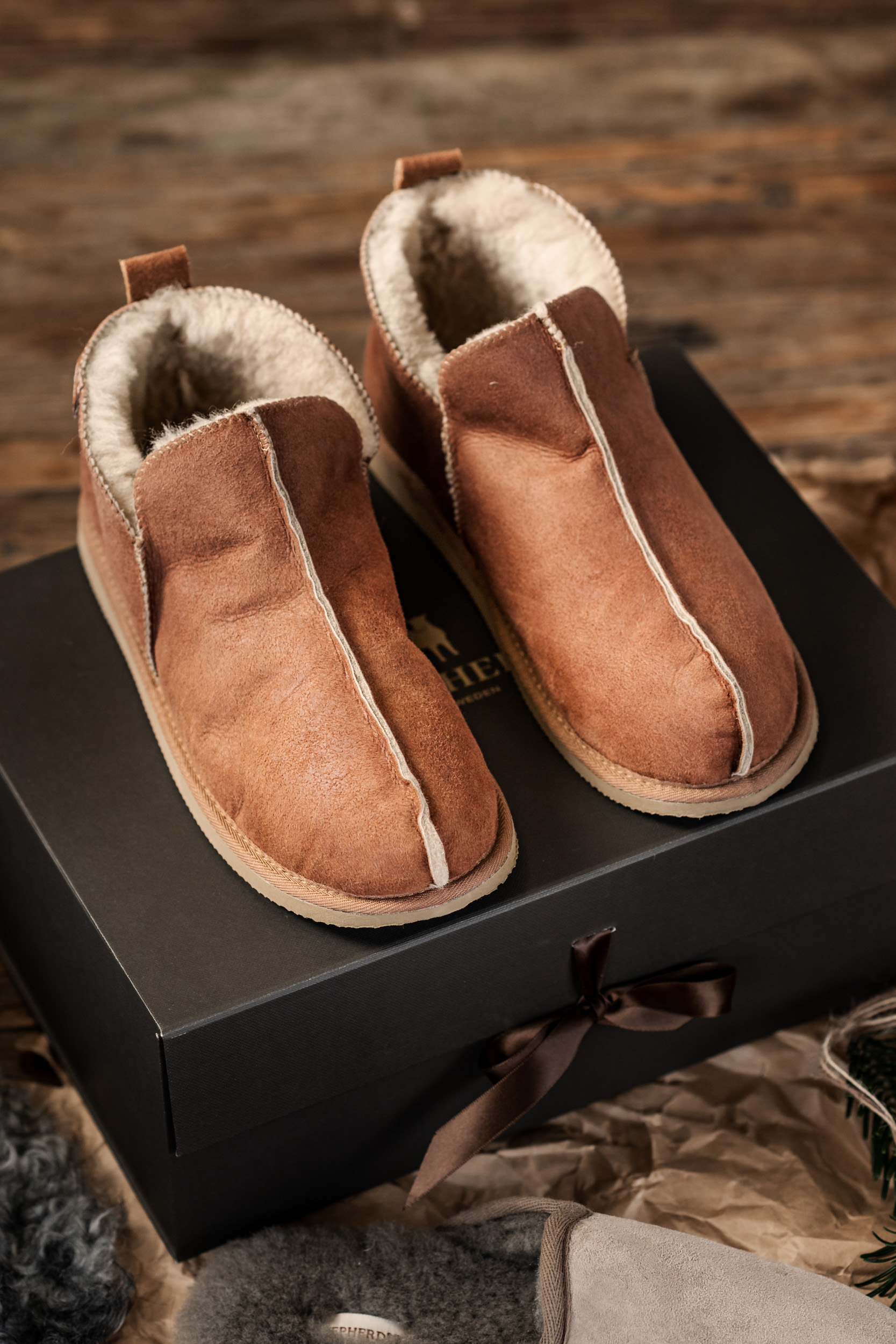 Shepherd Anton Toffeln Antik Cognac 44