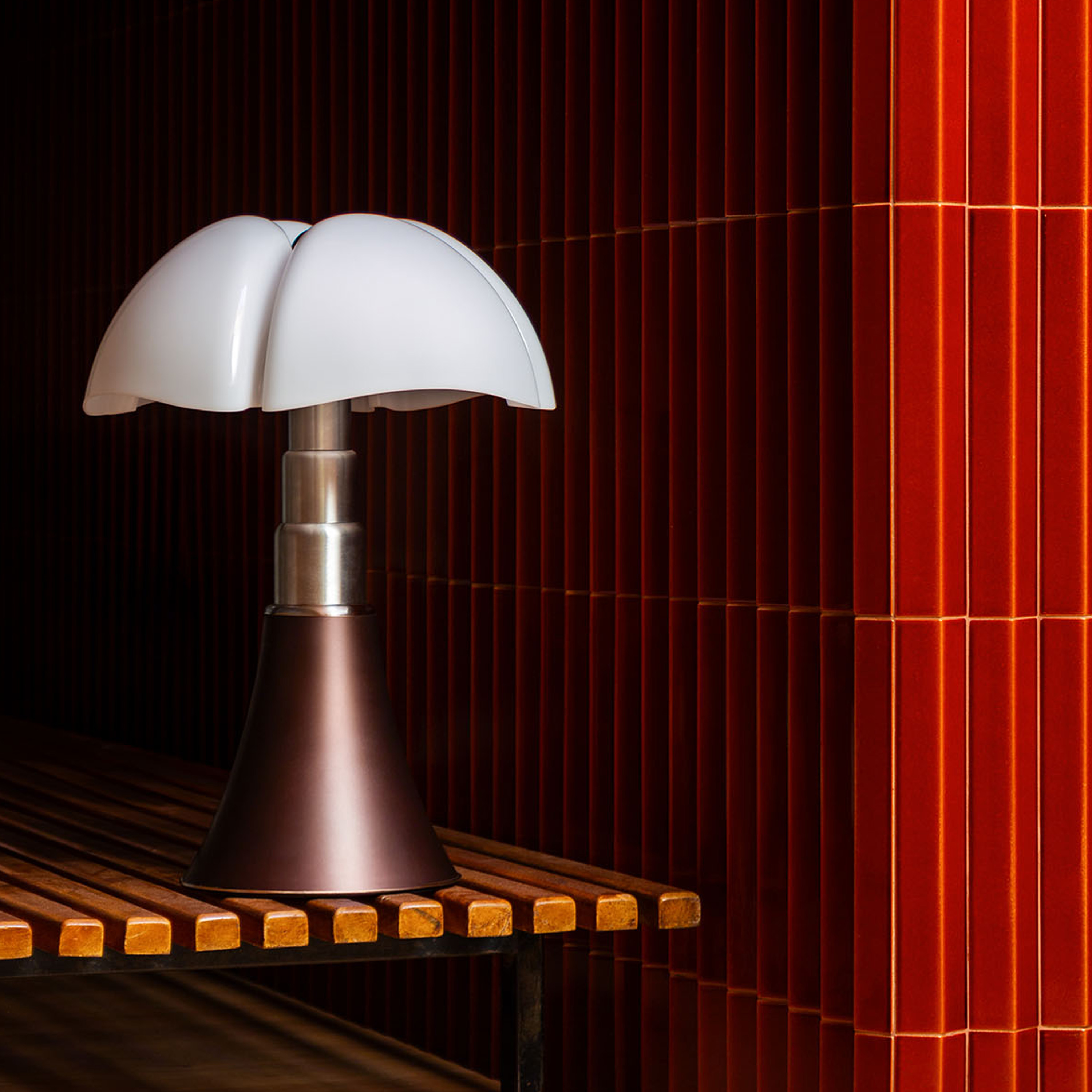 Martinelli Luce Pipistrello Mini Pöytävalaisin Himmennettävä LED Pronssi