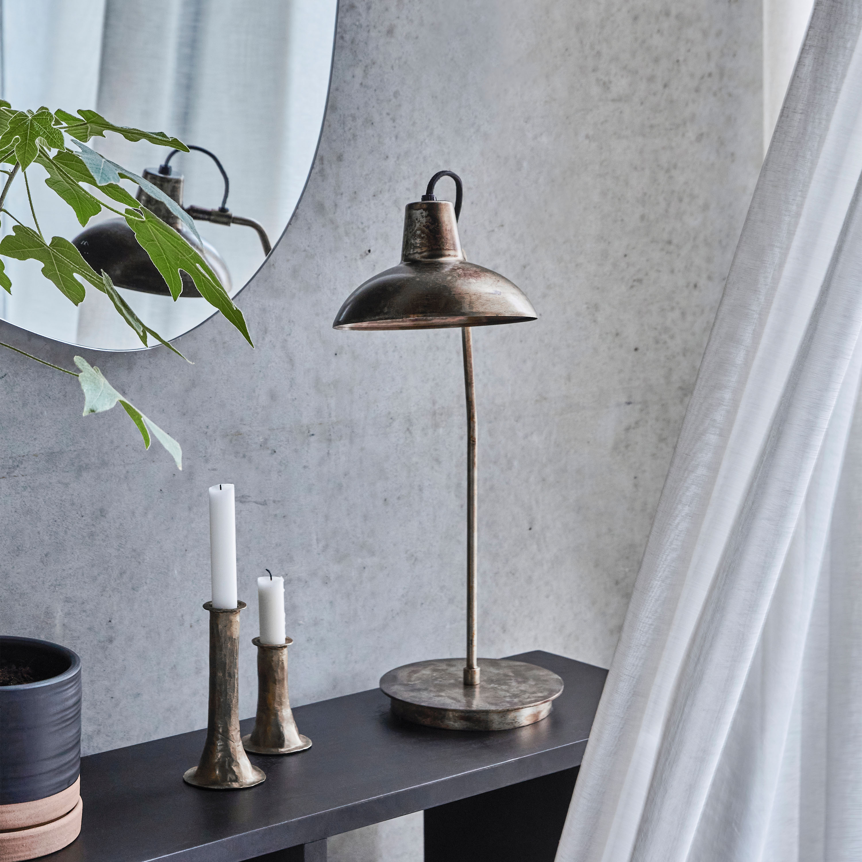 House Doctor Desk Pöytävalaisin Antique Brown