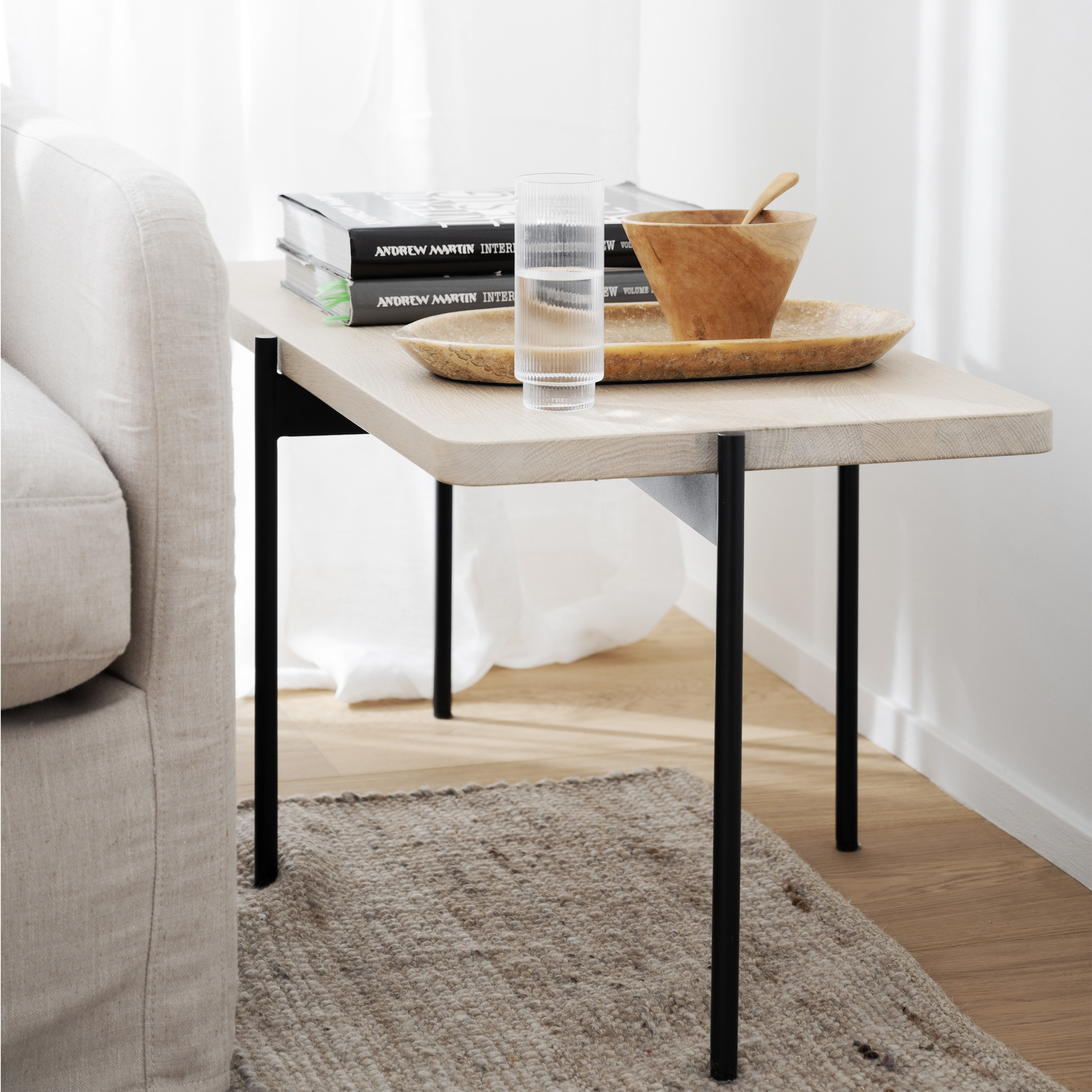 Rowico Home Shelton Couchtisch Weißpigmentiert/Schwarz 95x50cm