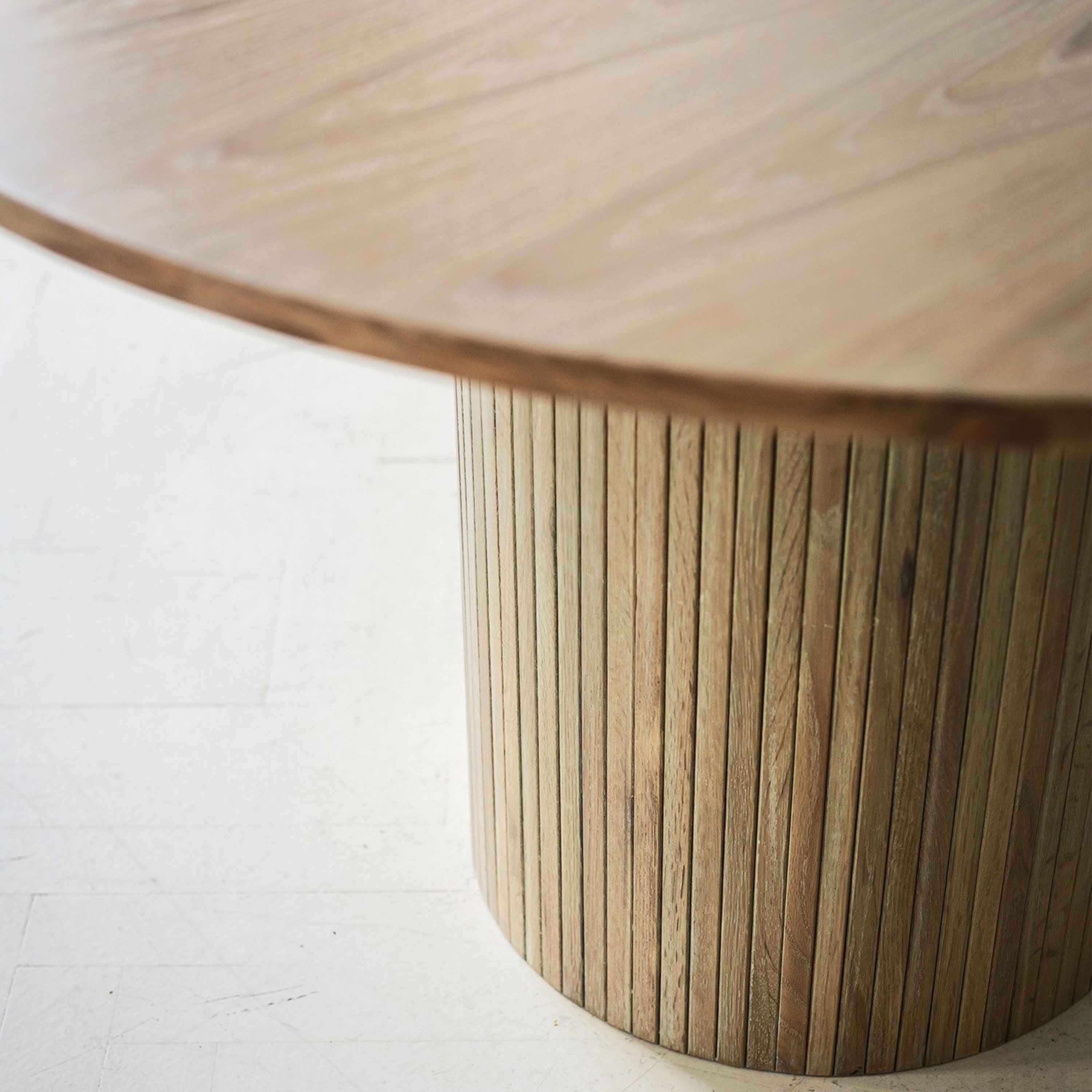 Sleepo Collection Adele Matbord Vitpigmenterad Ek 220cm