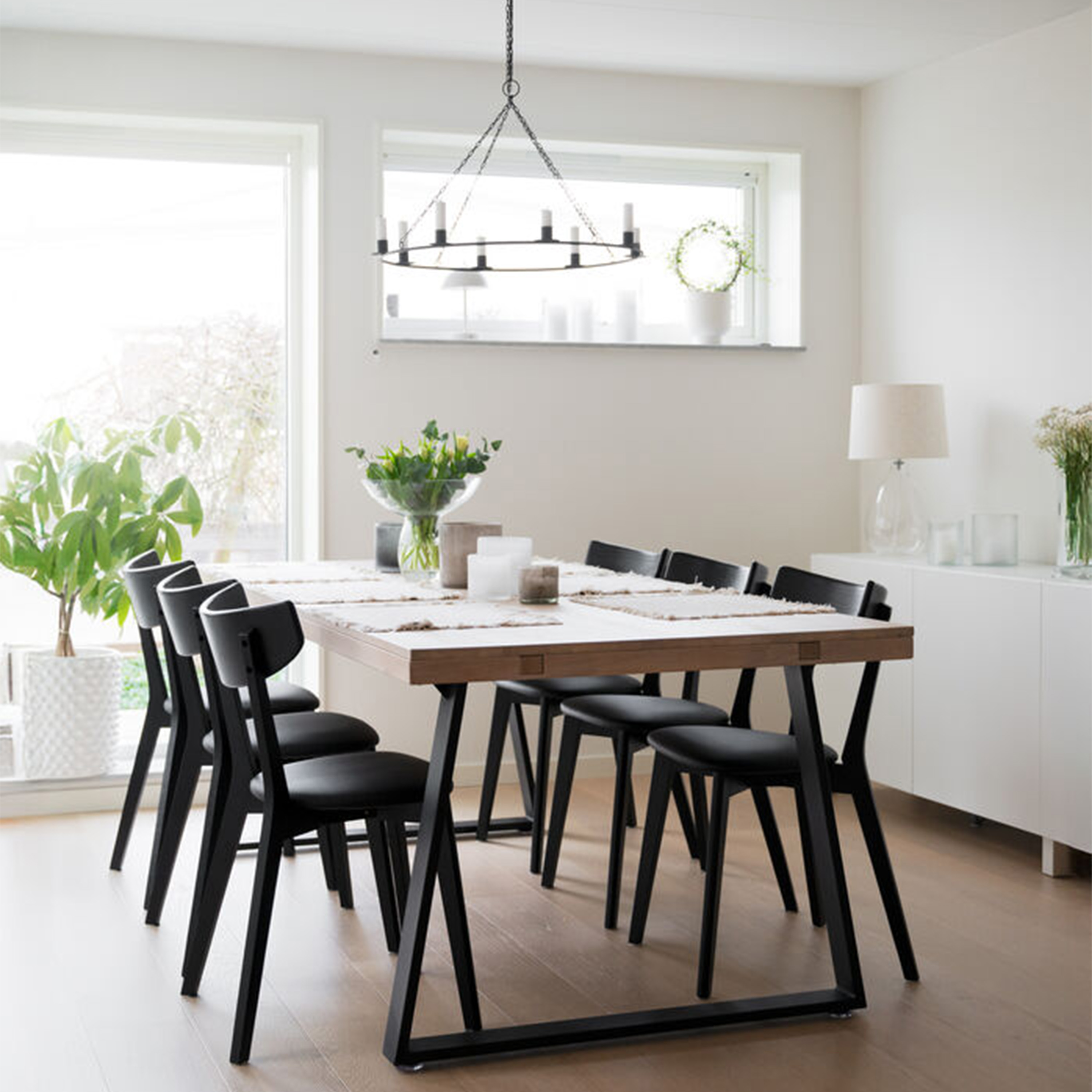 Rowico Home Brooklyn Matbord U-ben Vitpigmenterad Ek 220cm