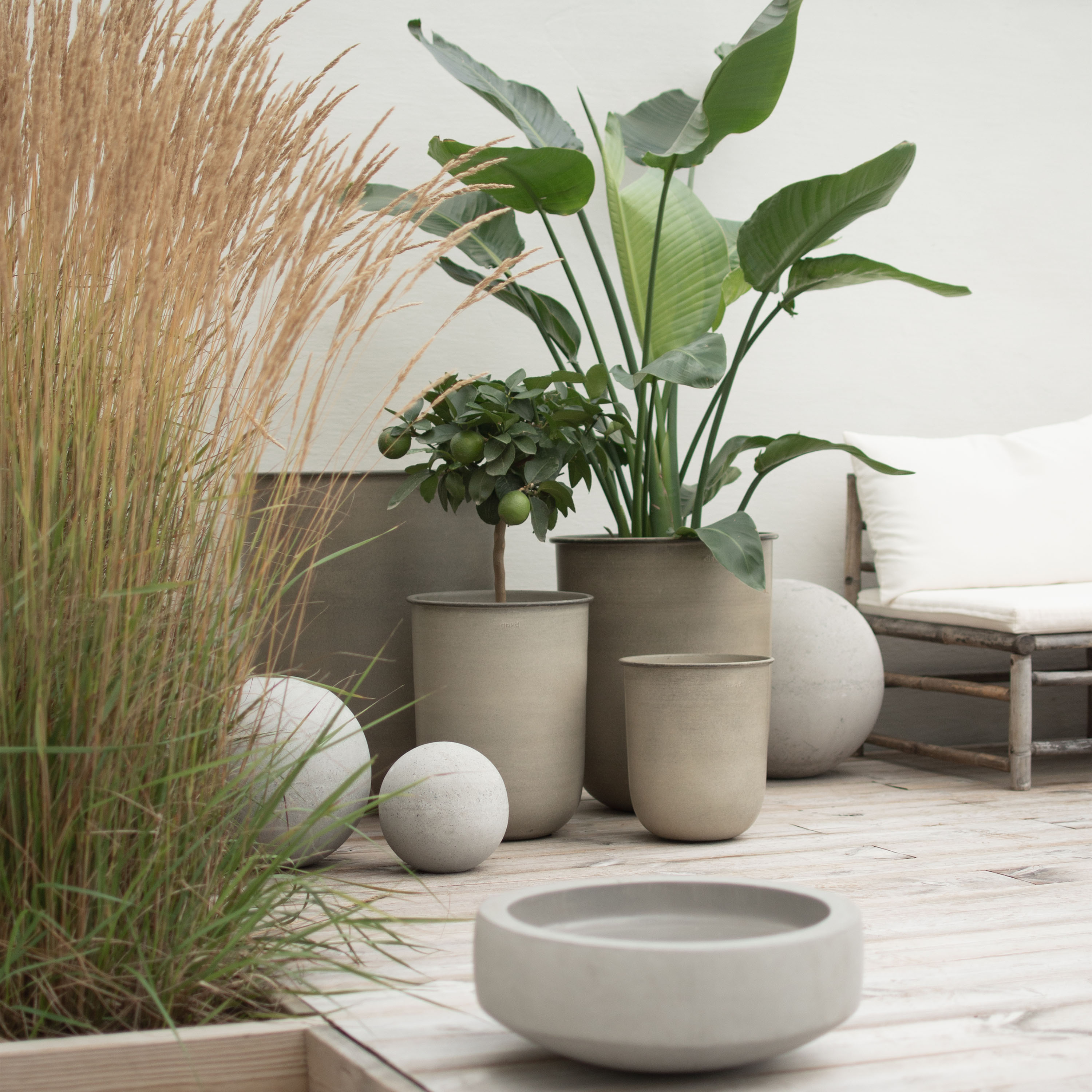 DBKD Garden 
Kulho Betoni/Rauta Ø40