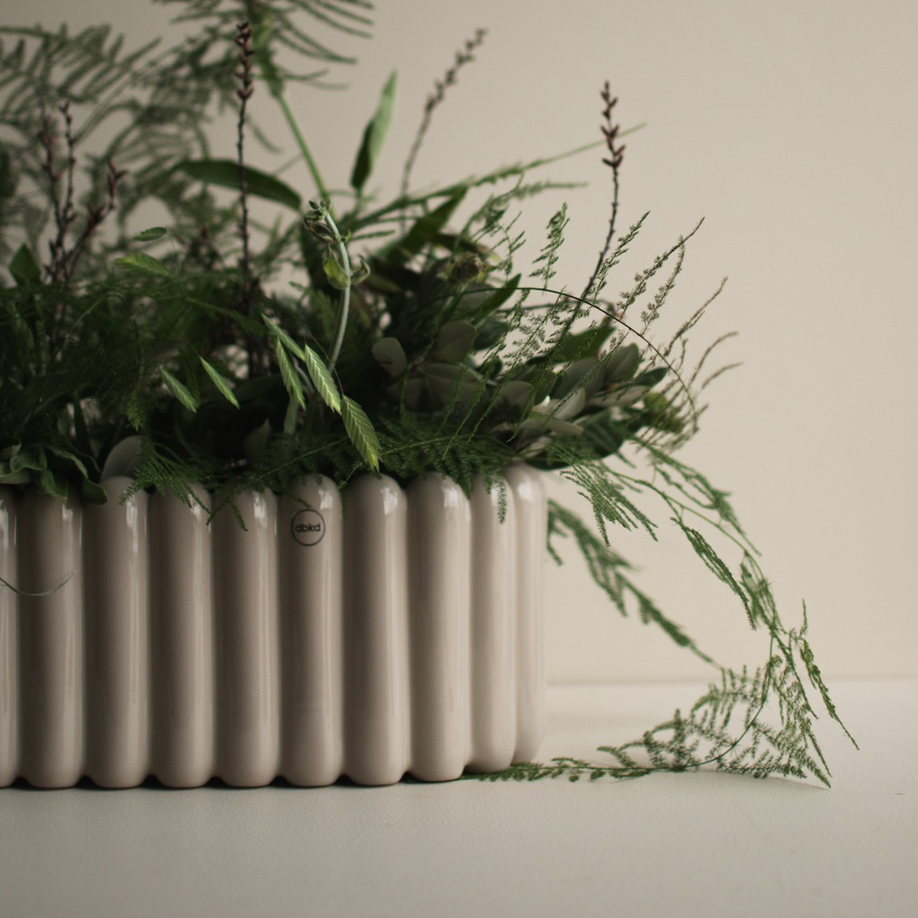 DBKD Mist Oval Kruka Shiny Mole Large