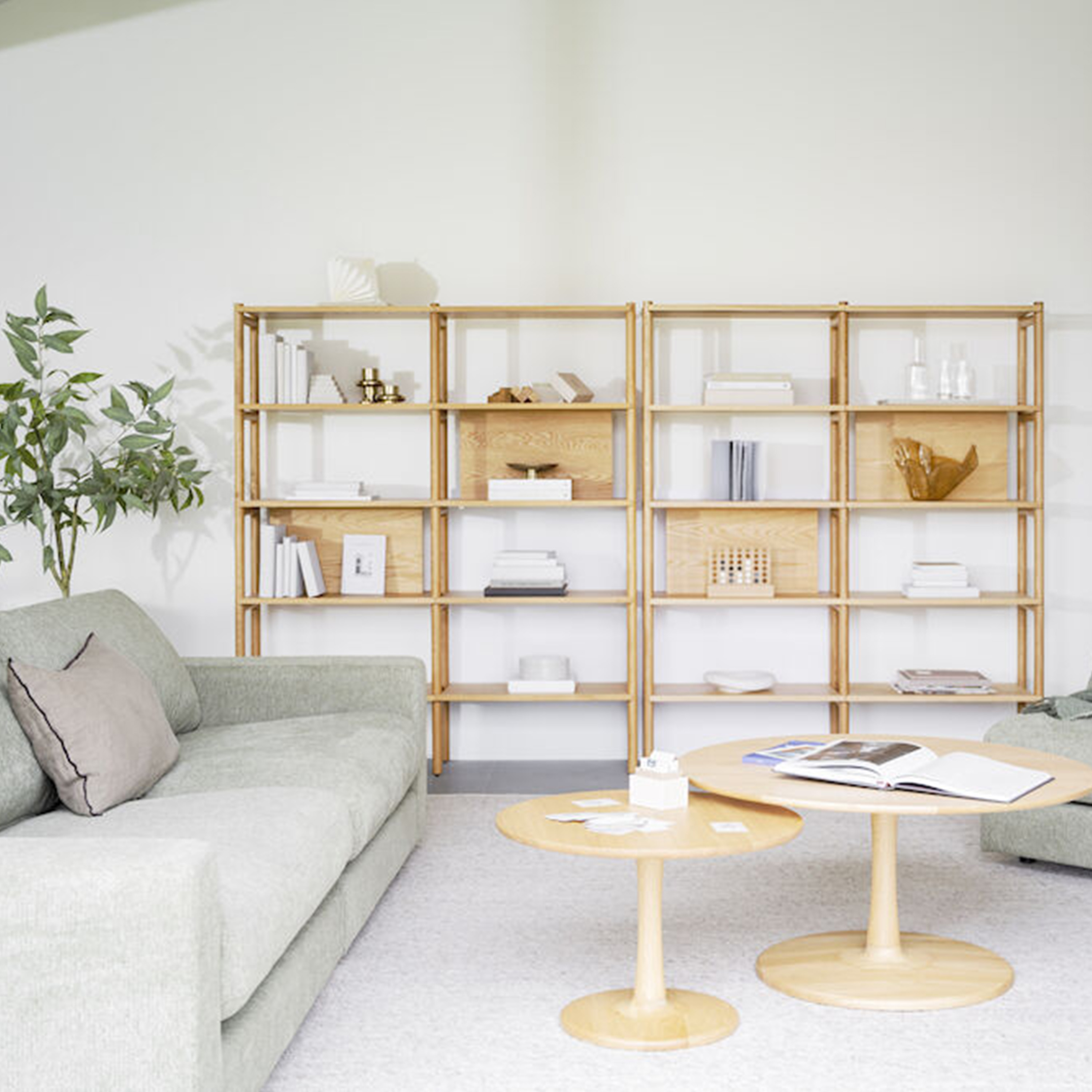 Rowico Home Holton Bokhylla Ek 166cm