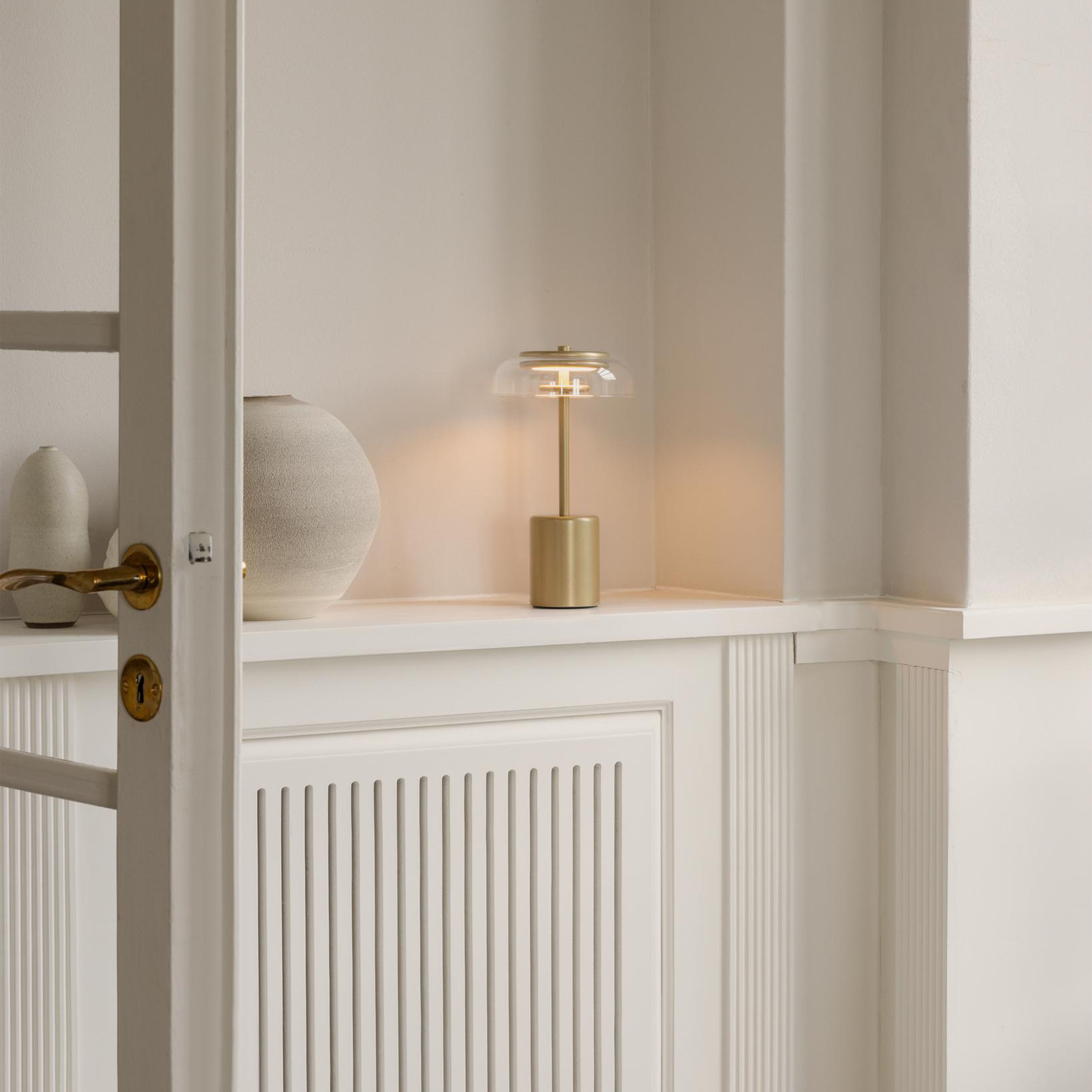 Nuura Blossi Portabel Bordslampa Nordic Gold/Clear Mini