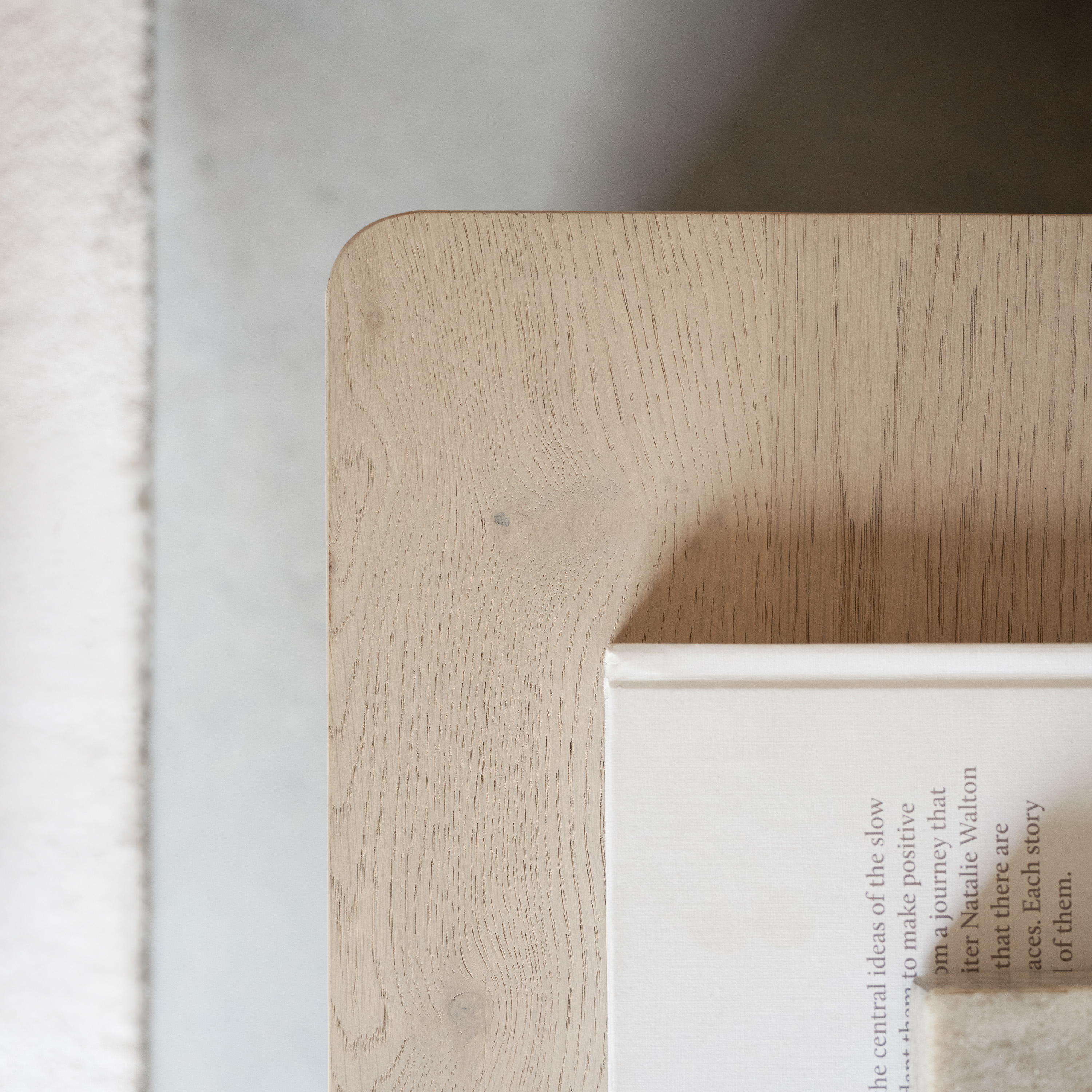 Rowico Home Melstone Byrå Vitpigmenterad Ek 110x70