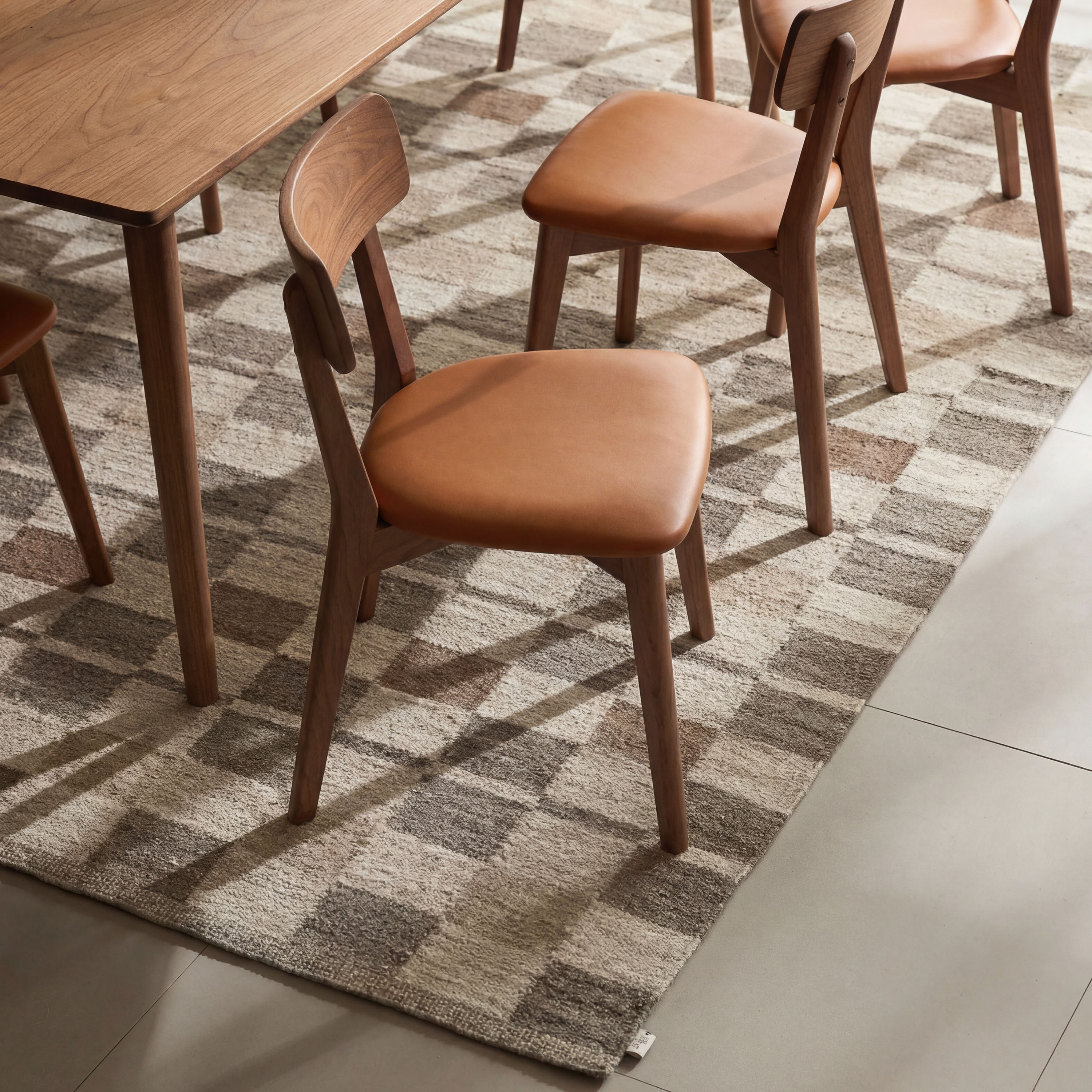 Classic Collection Rutvik Ullmatta Brown 250x350
