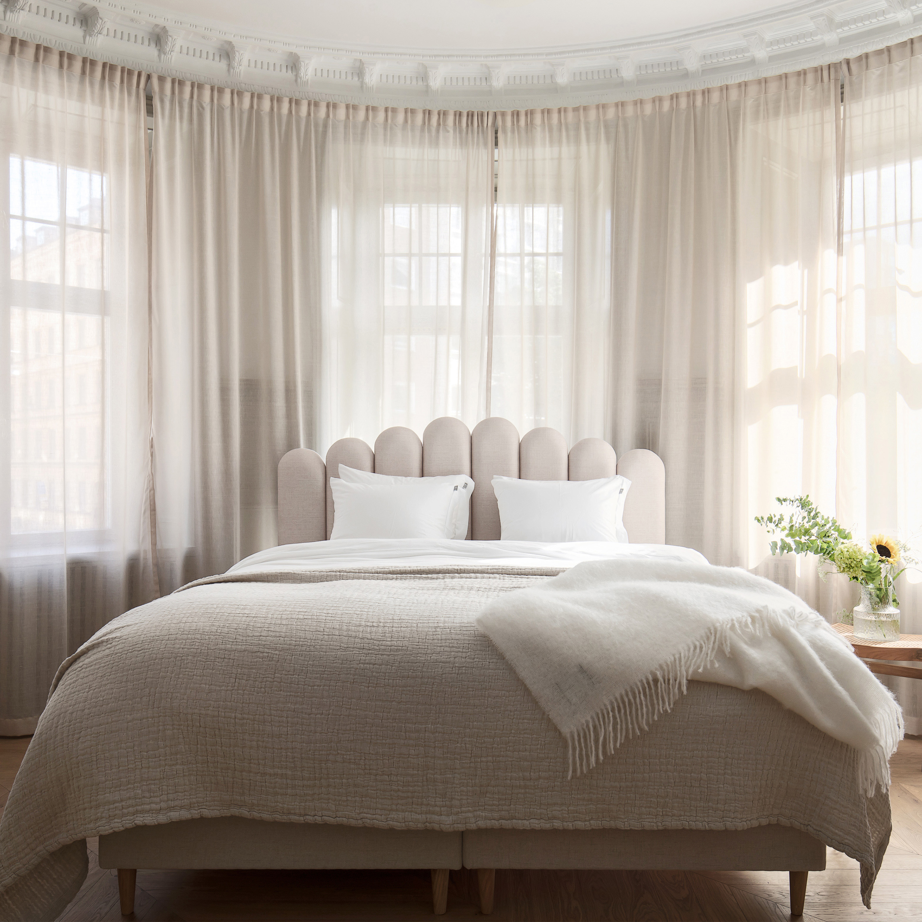 Sleepo Collection Dream Kontinentalsäng Sand 160 Medium/Medium Rundat Träben Ek 13cm