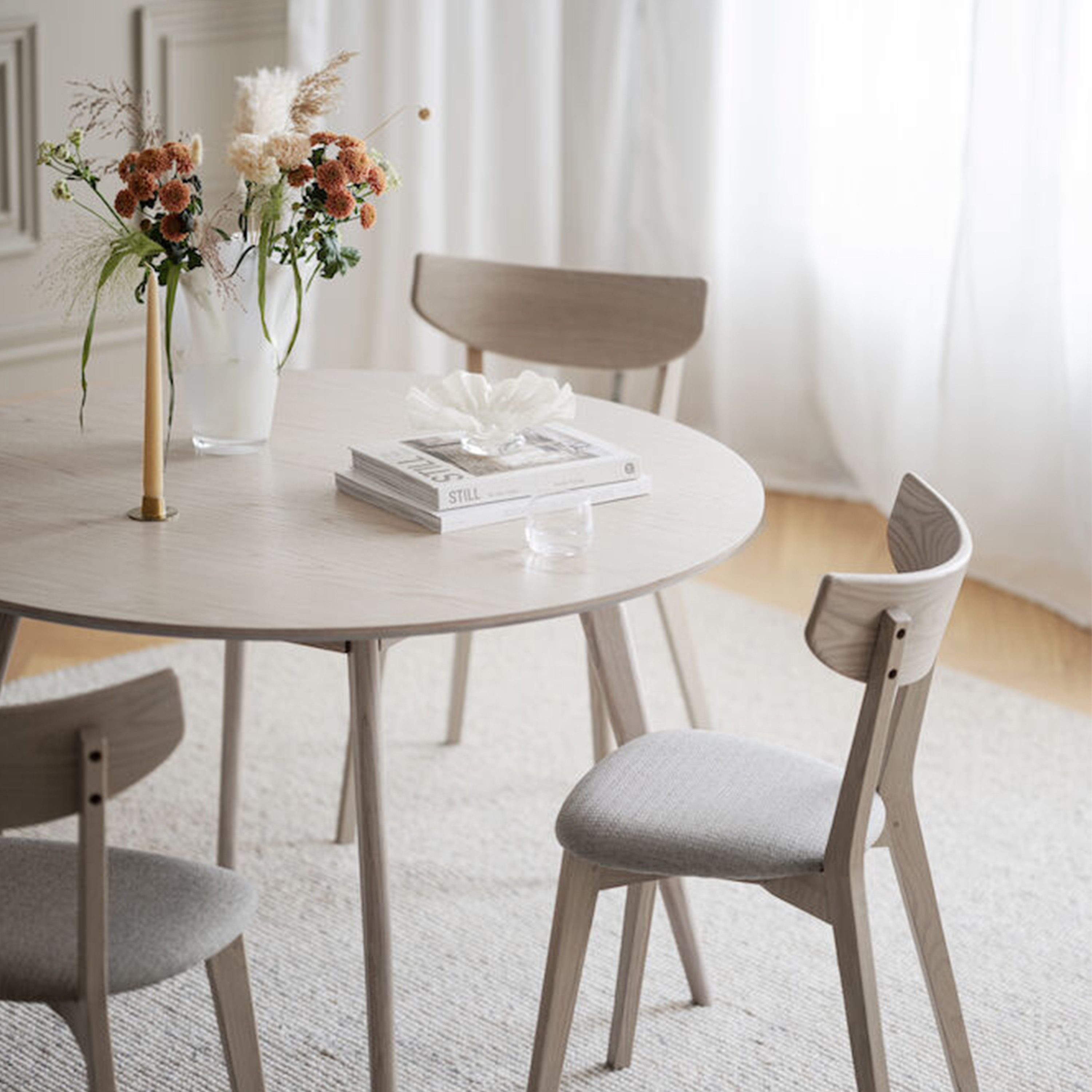 Rowico Home Yumi Matbord Vitpigmenterad Ø115