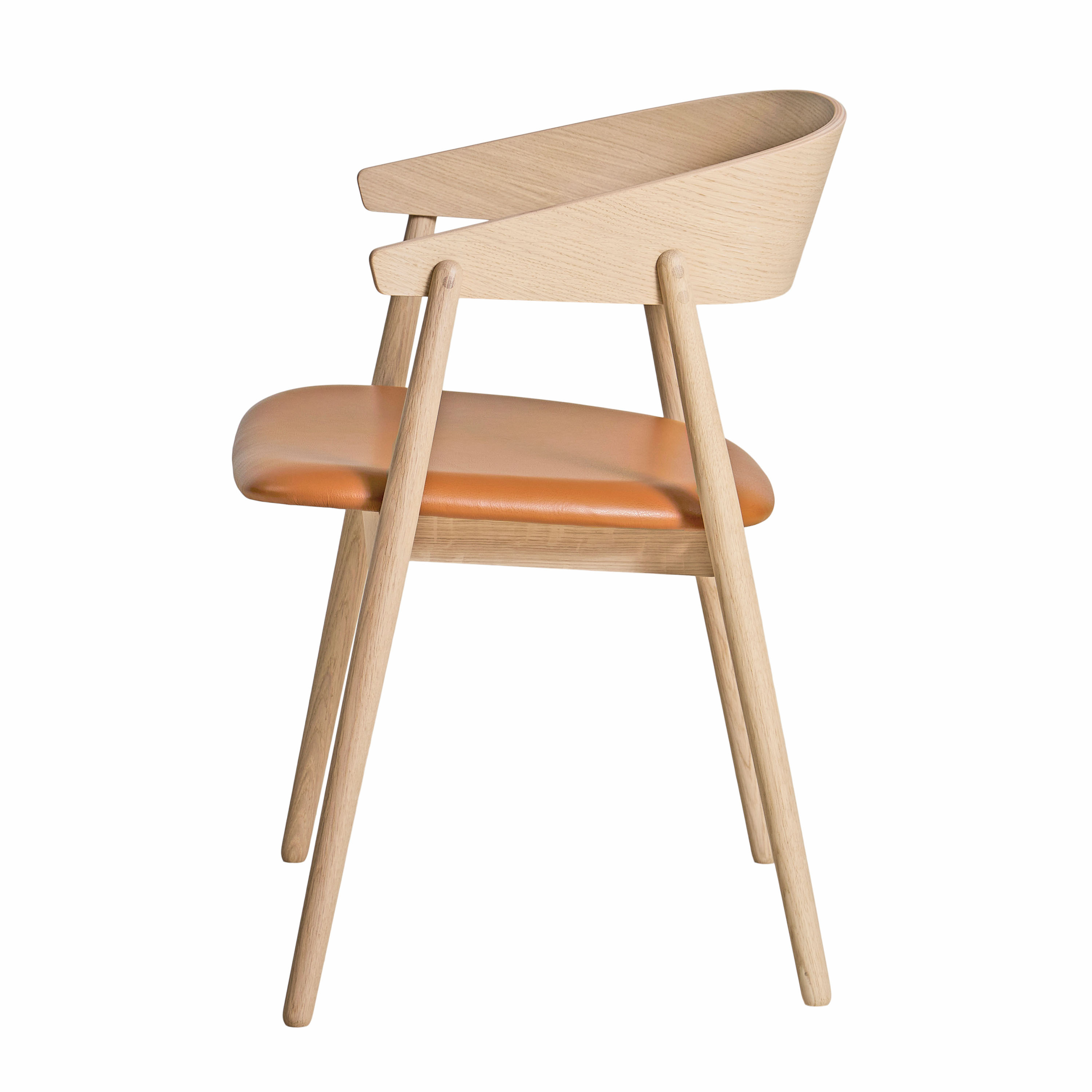 Andersen Furniture AC2 Armstol Hvitpigmentert Eik/Cognac Lær