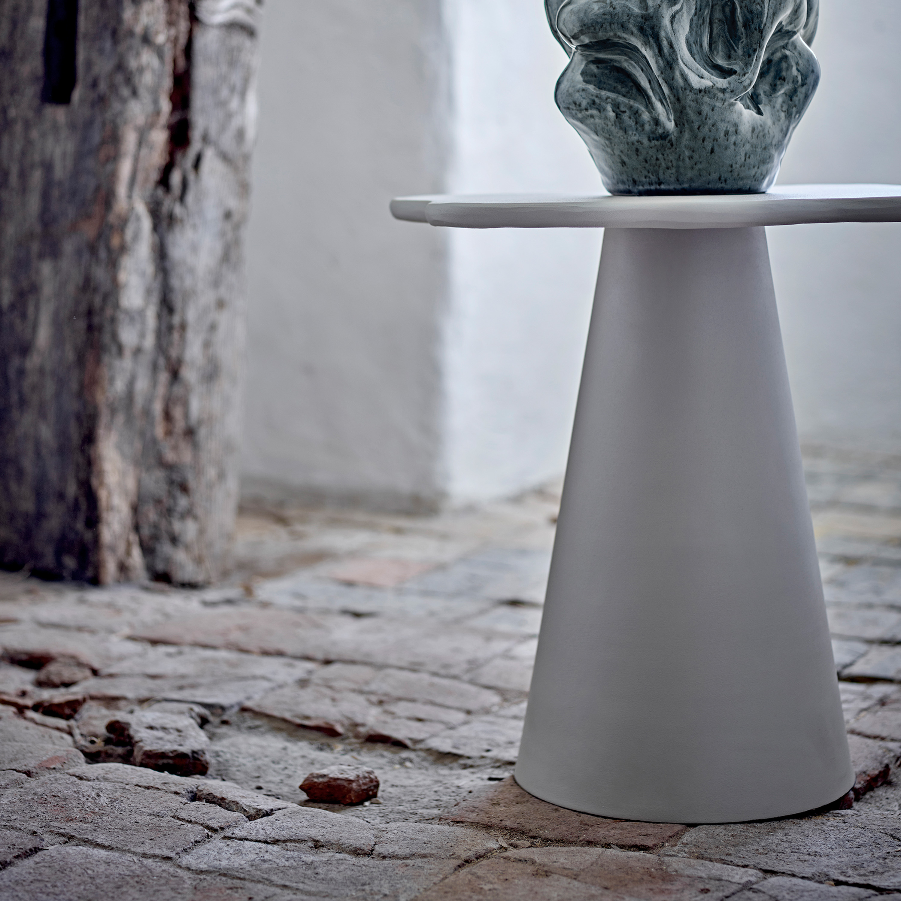 Bloomingville Ray Sidobord Grå Ø45