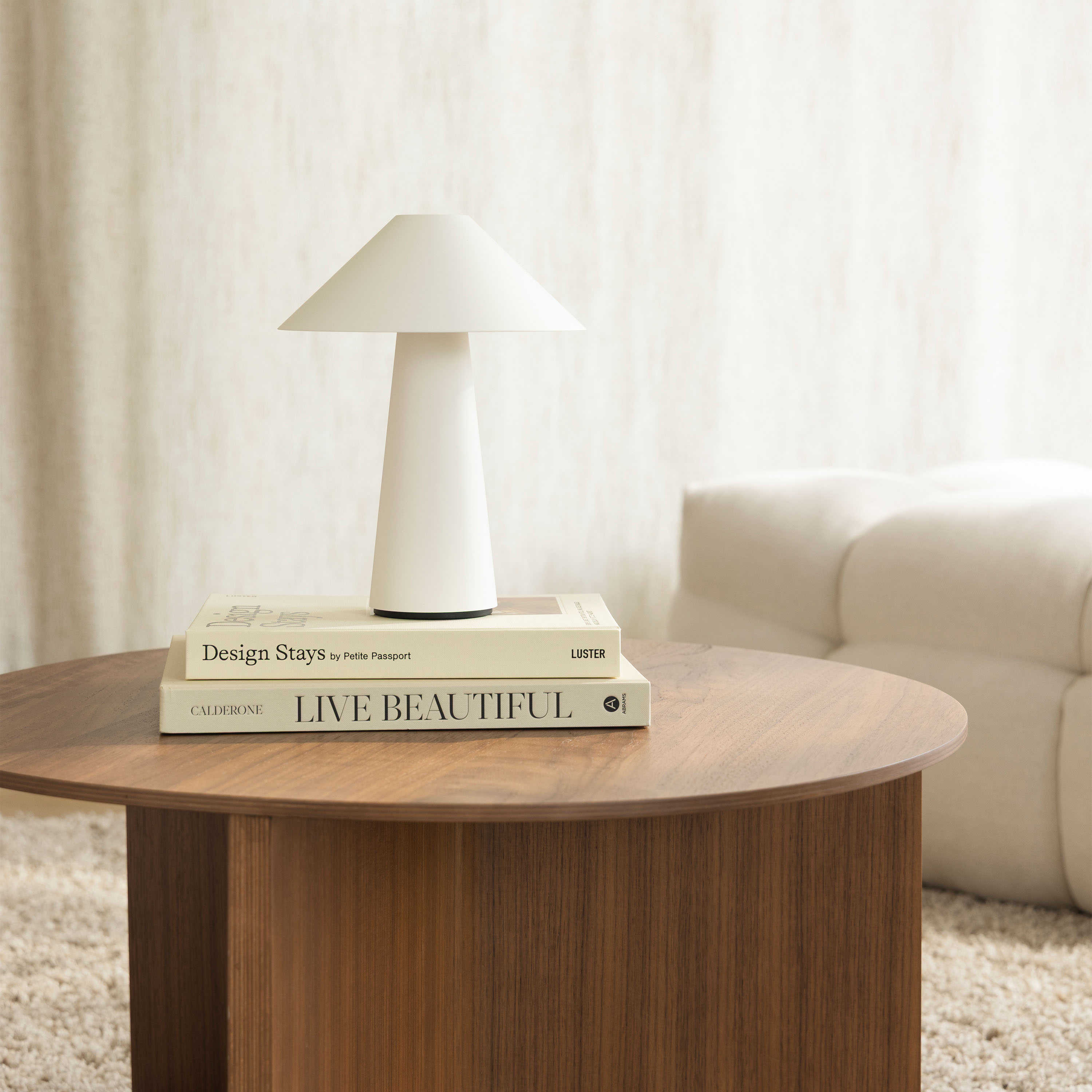 Globen Lighting Cannes Portabel Bordslampa Vit 26cm