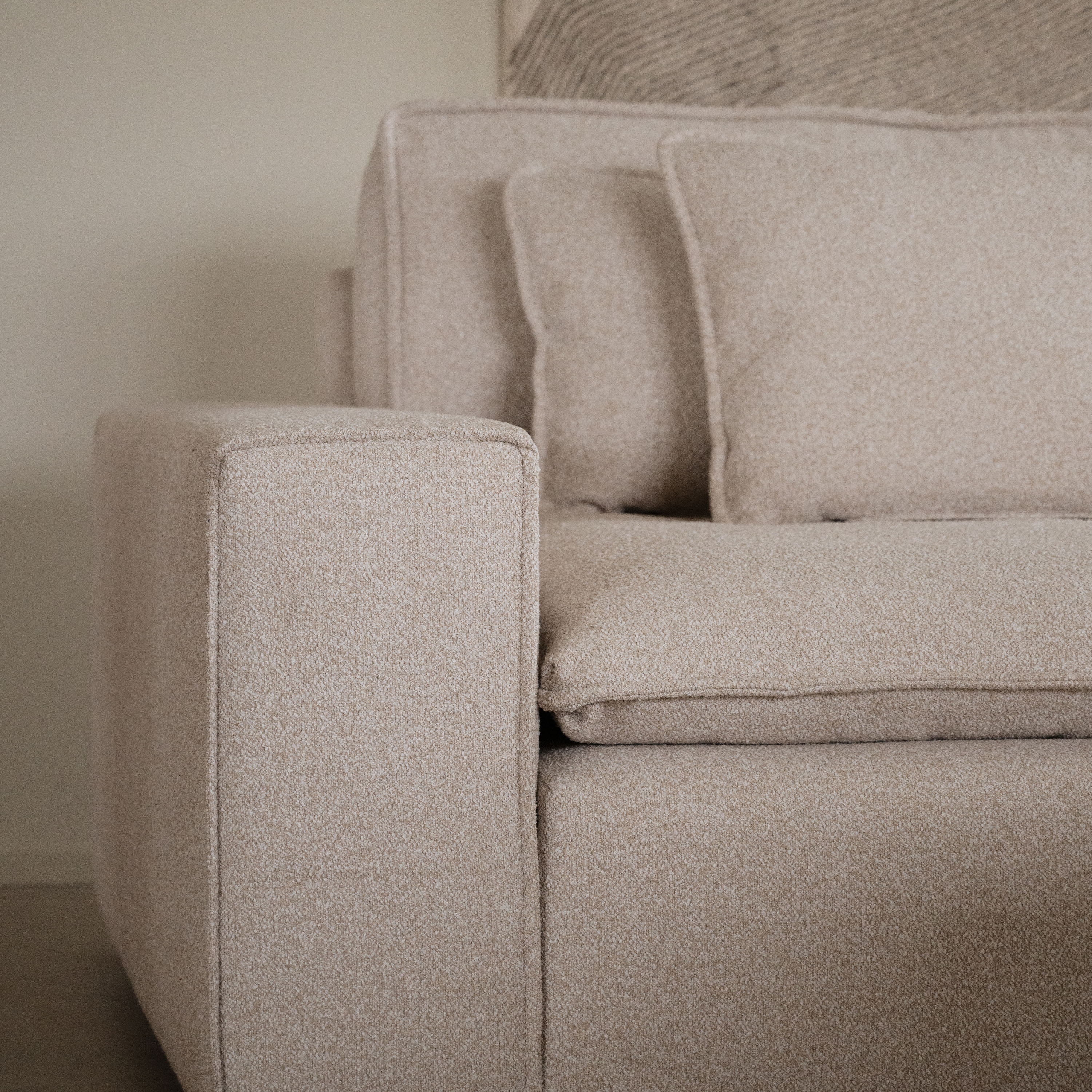 Rowico Home Rawlins 3-Sitzer Sofa Maxi Hellbeige