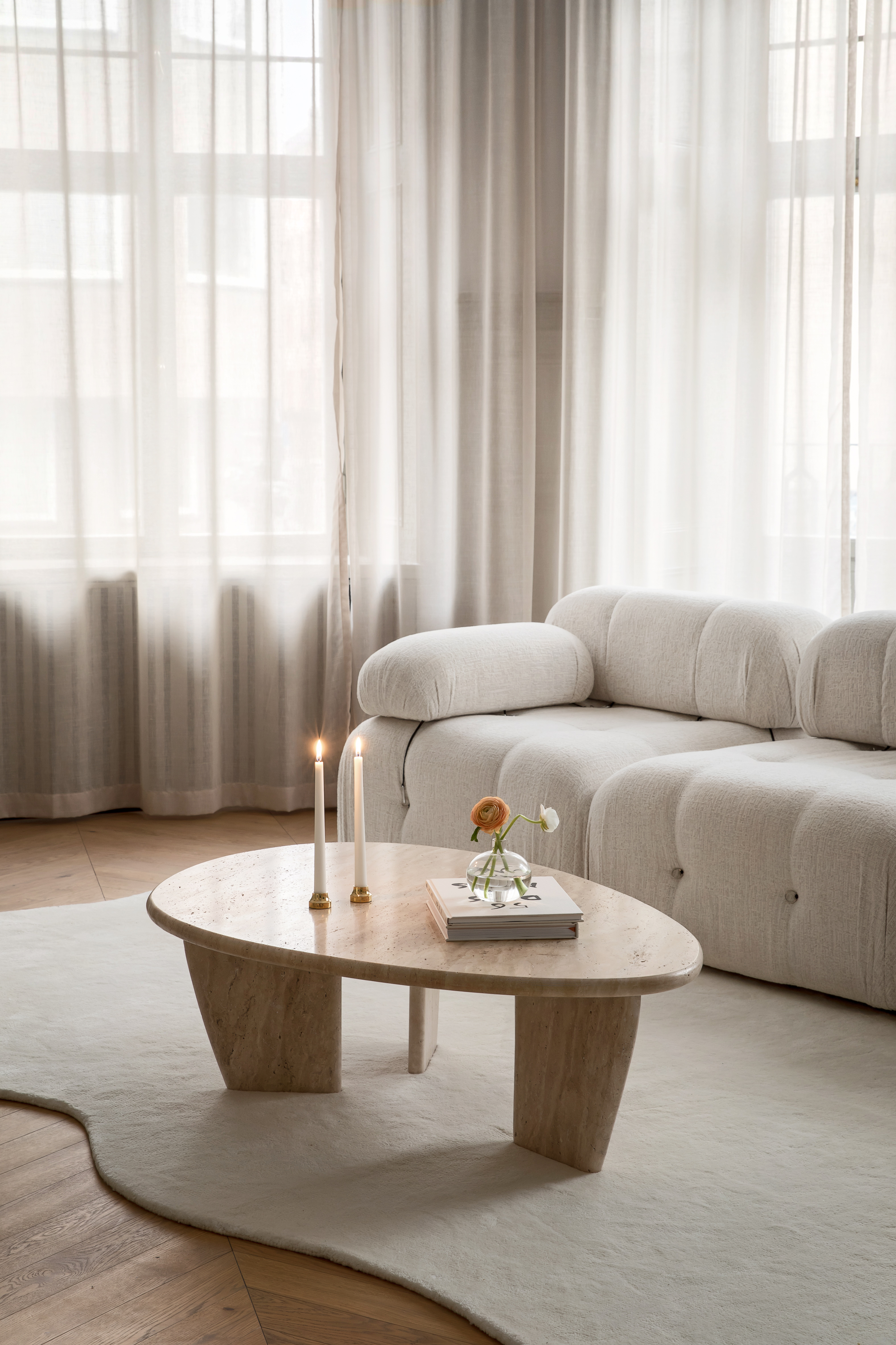 Sleepo Collection Francis Soffbord Travertin 120cm