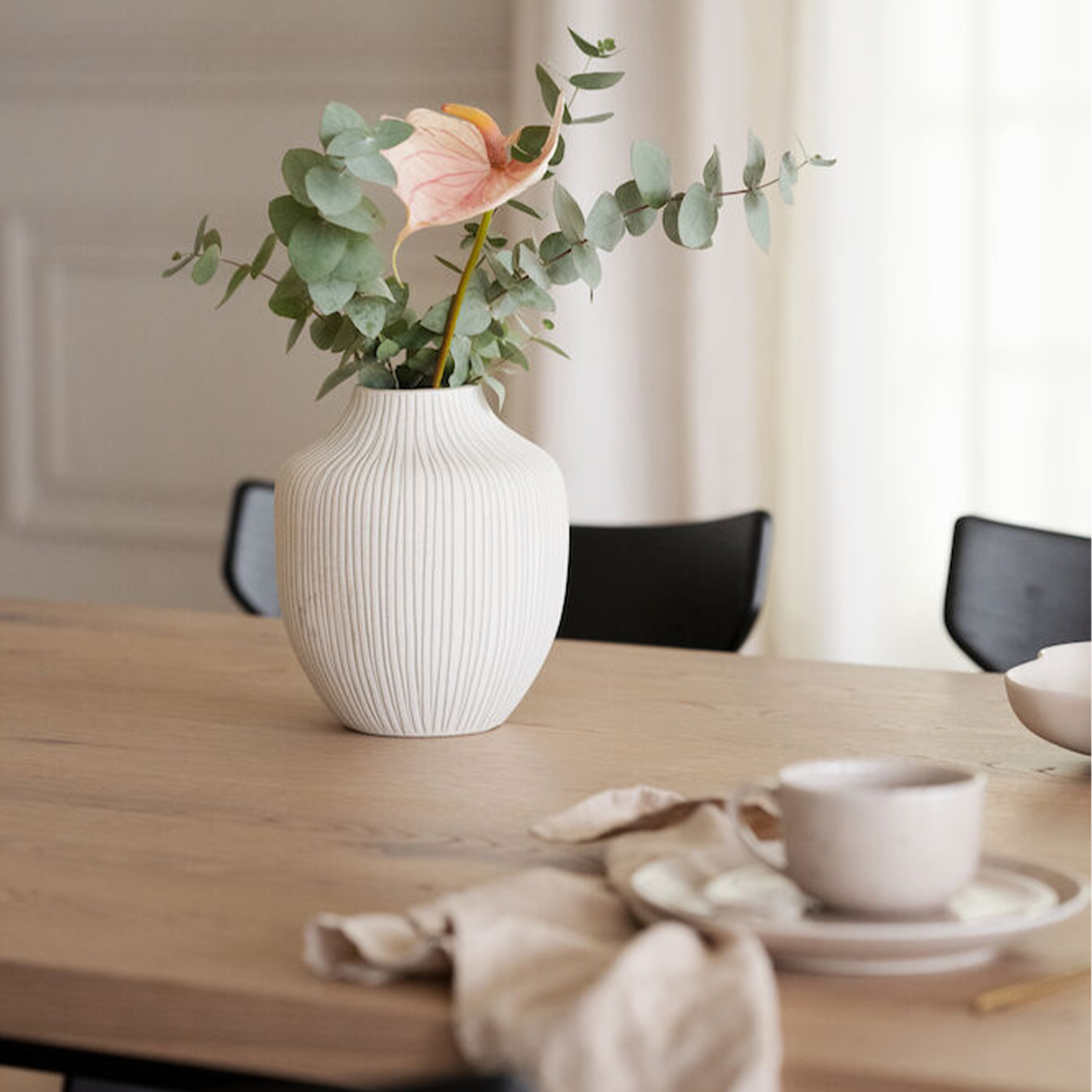 Rowico Home Winnipeg Matbord Vitpigmenterad Ek 200cm