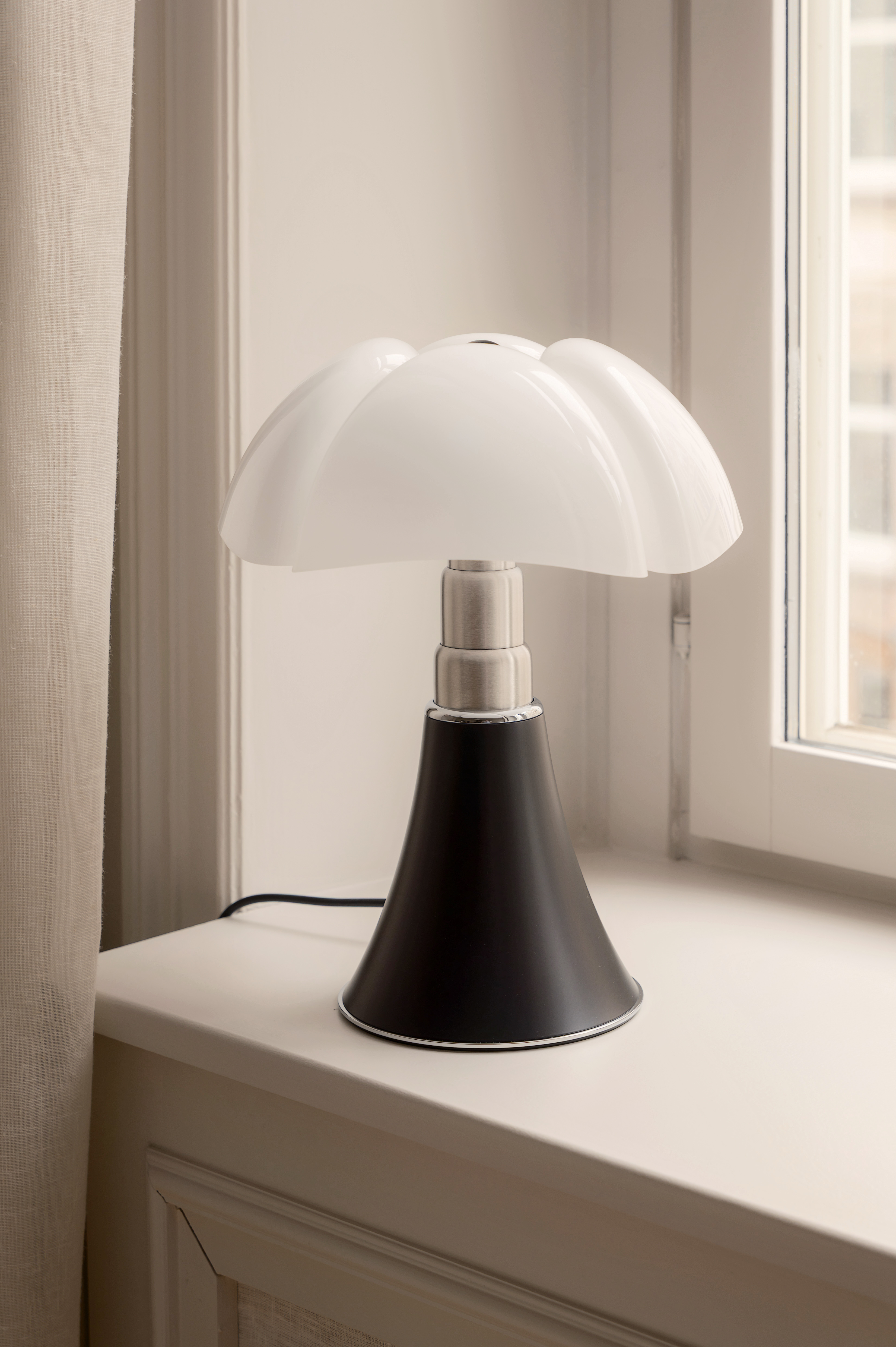 Martinelli Luce Pipistrello Mini Pöytävalaisin Himmentimellä LED Tummanruskea