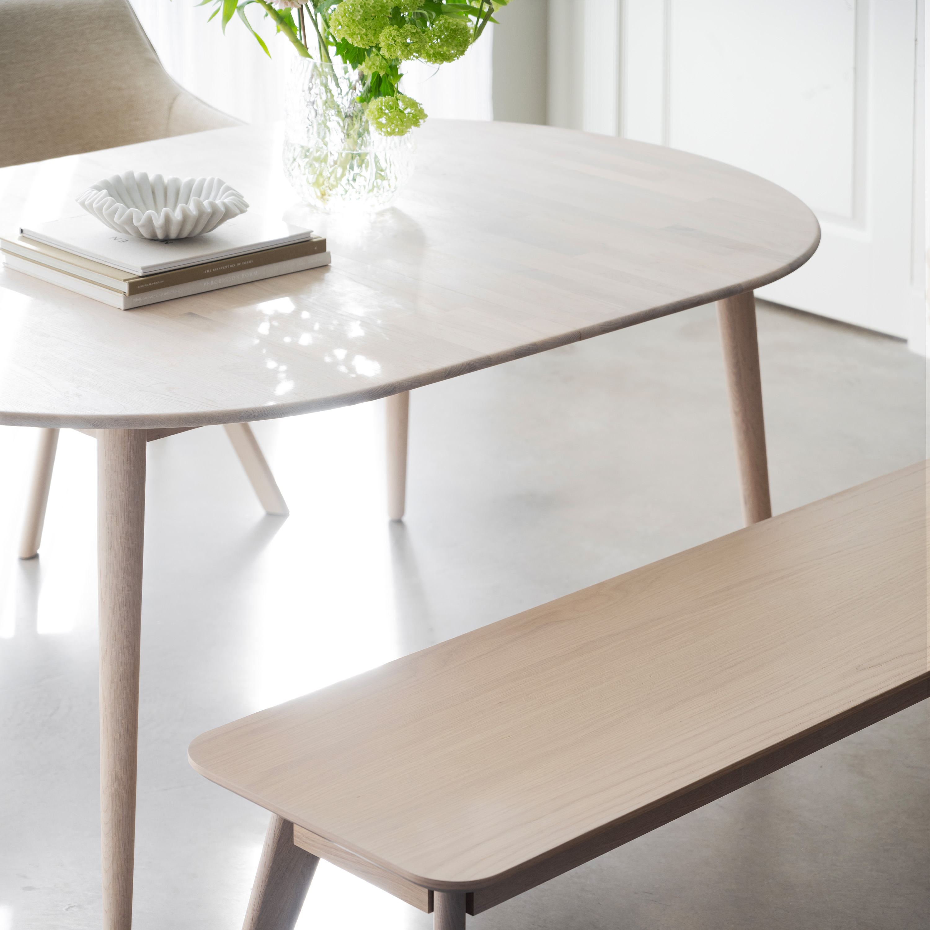 Rowico Home Tyler Esstisch Oval Weiß pigmentiert 170/210cm