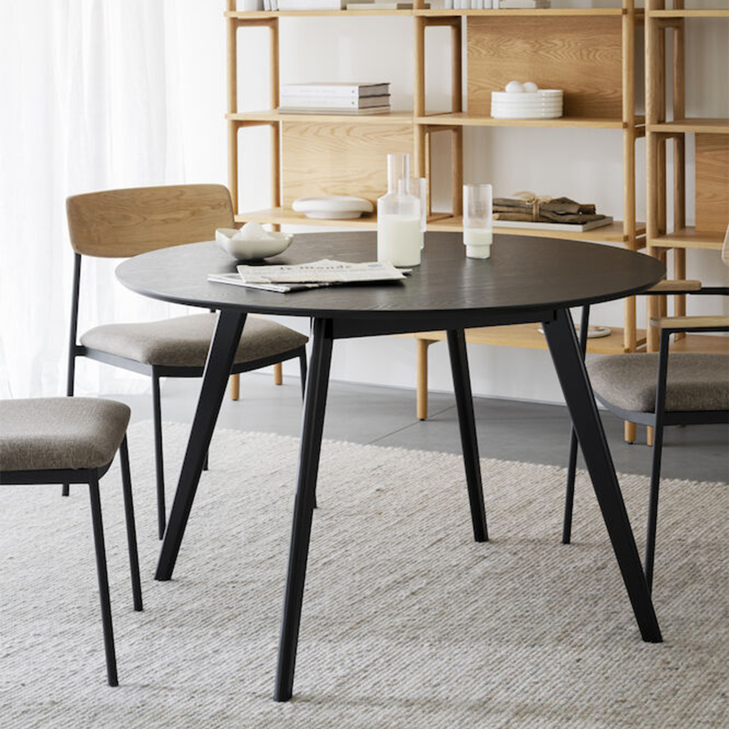 Rowico Home Yumi Matbord Svartbetsad Ø115