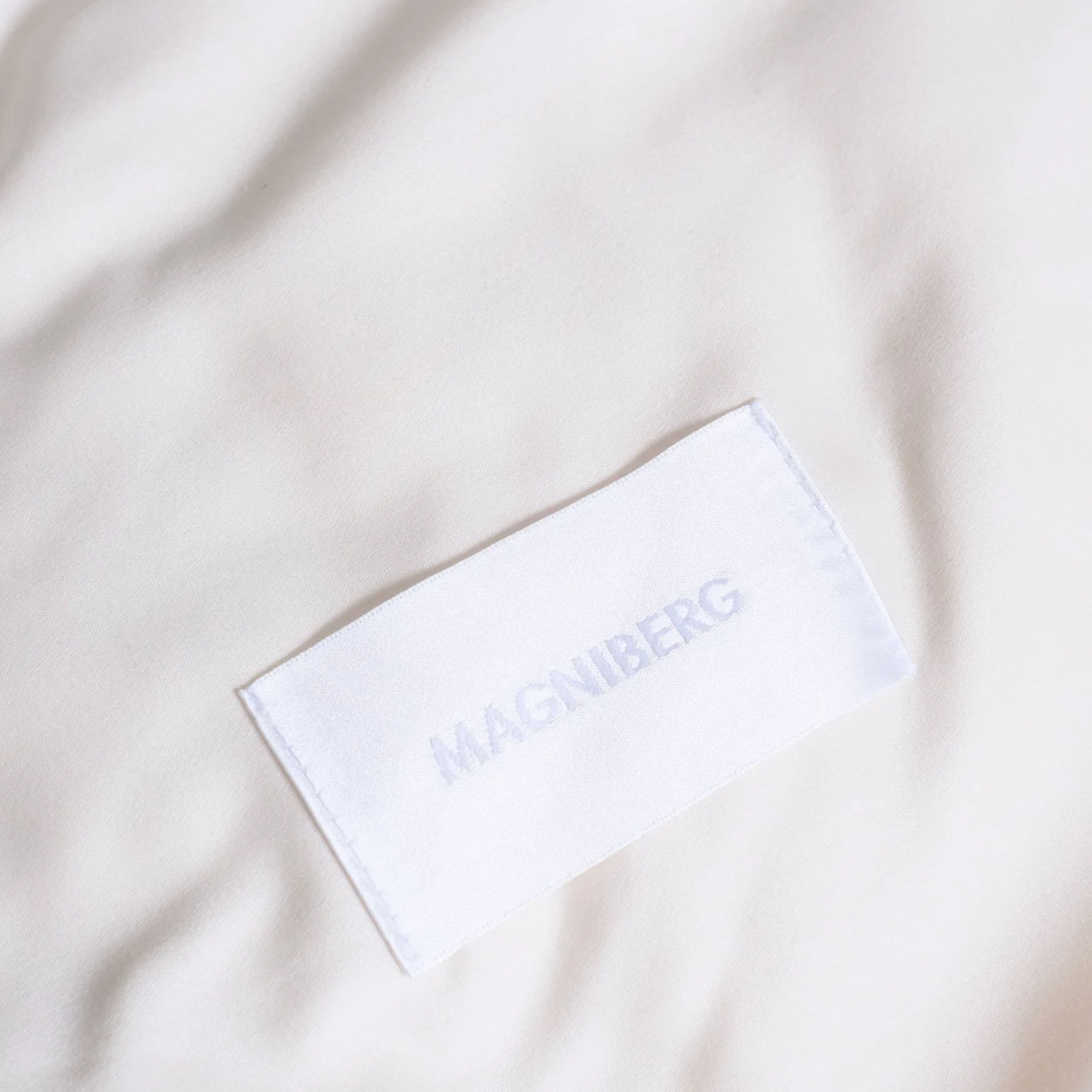 Magniberg Pure Sateen Dynetrekk Pearl 150x210