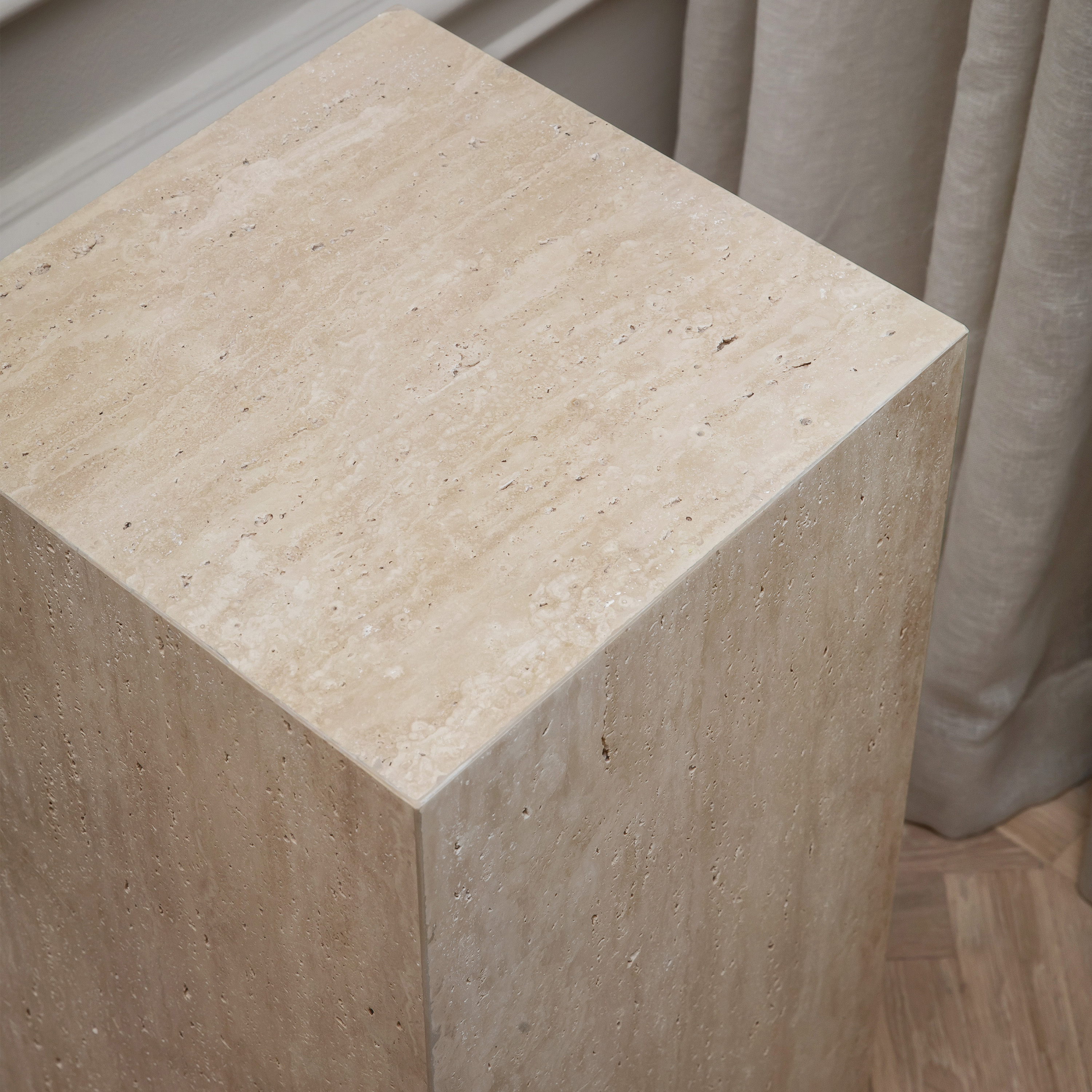 Sleepo Collection Tilly Piedestal Travertin 30x60