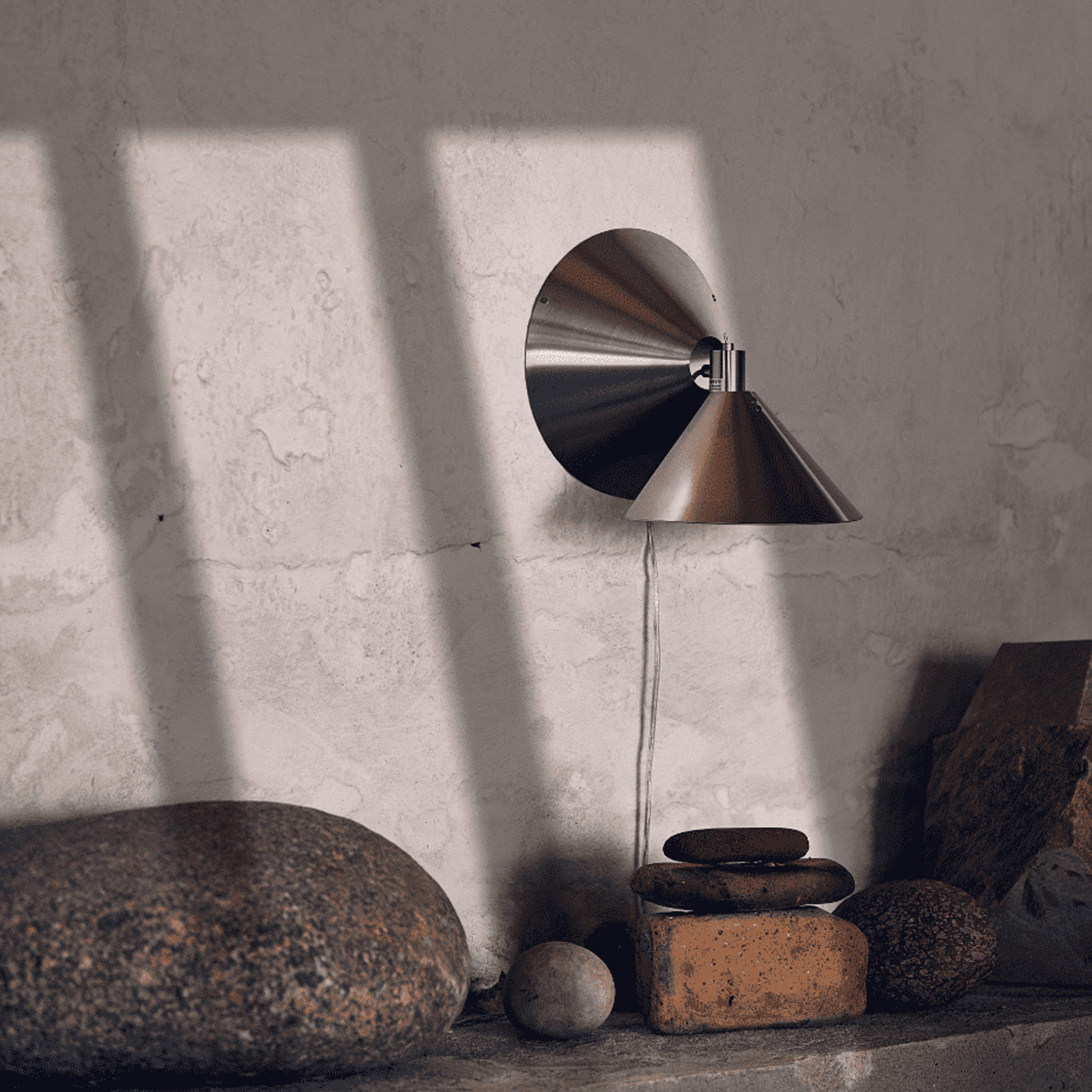 Frandsen Peel Wandleuchte Brushed Stainless Steel