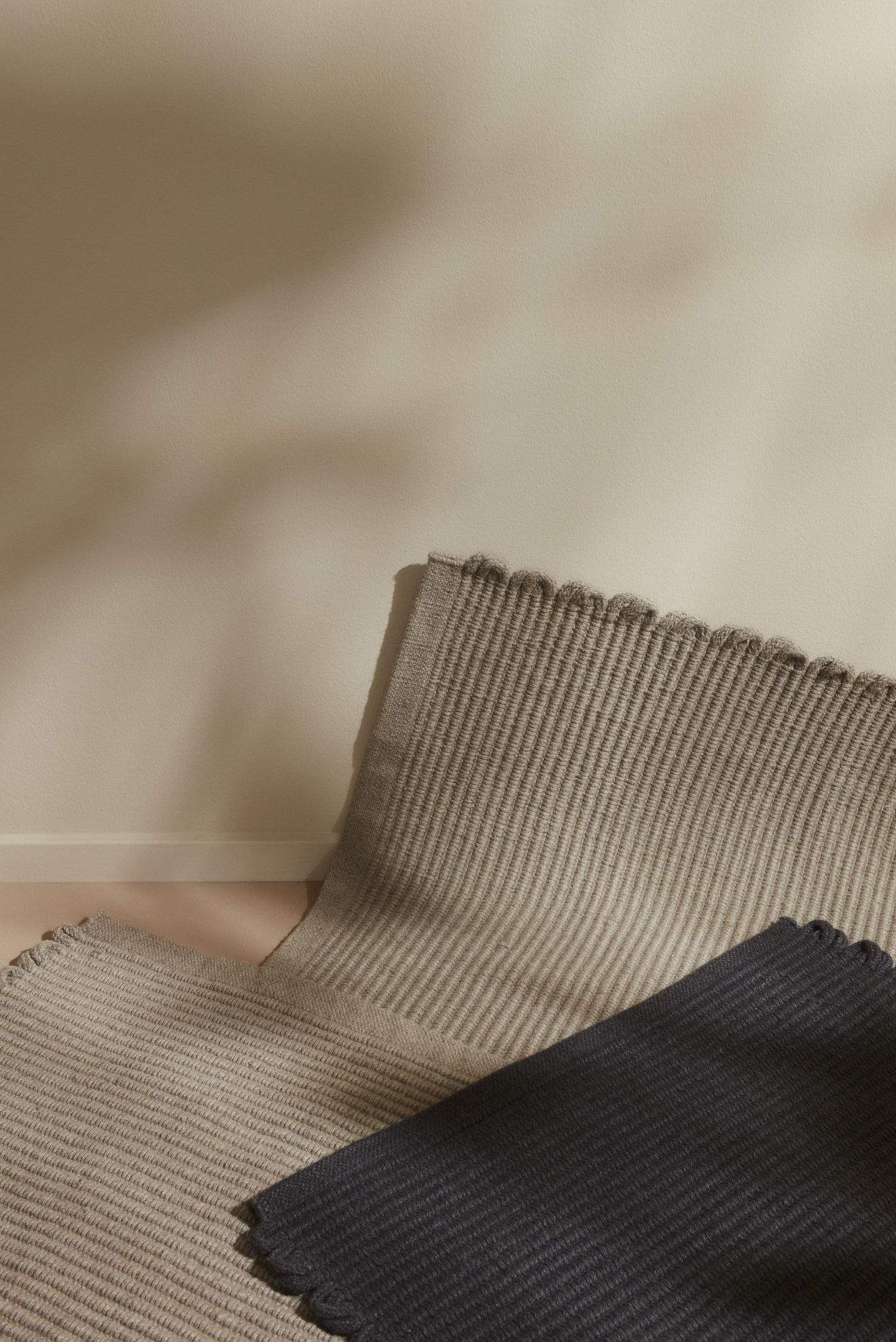 AYTM Redono Türmatte Taupe 50x70