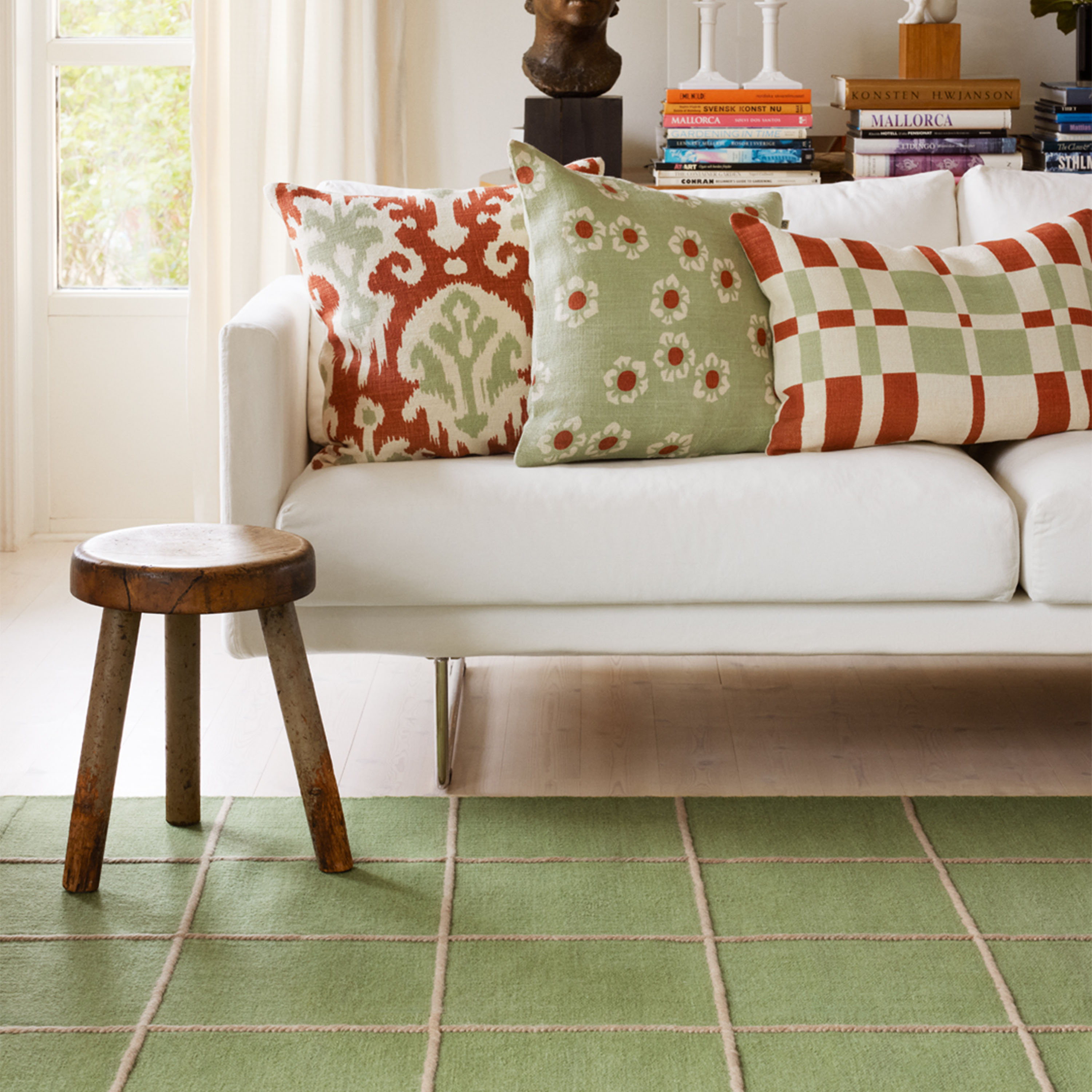 Chhatwal &amp; Jonsson Avi Putevar Lin Apricot Orange/Aqua 50x50