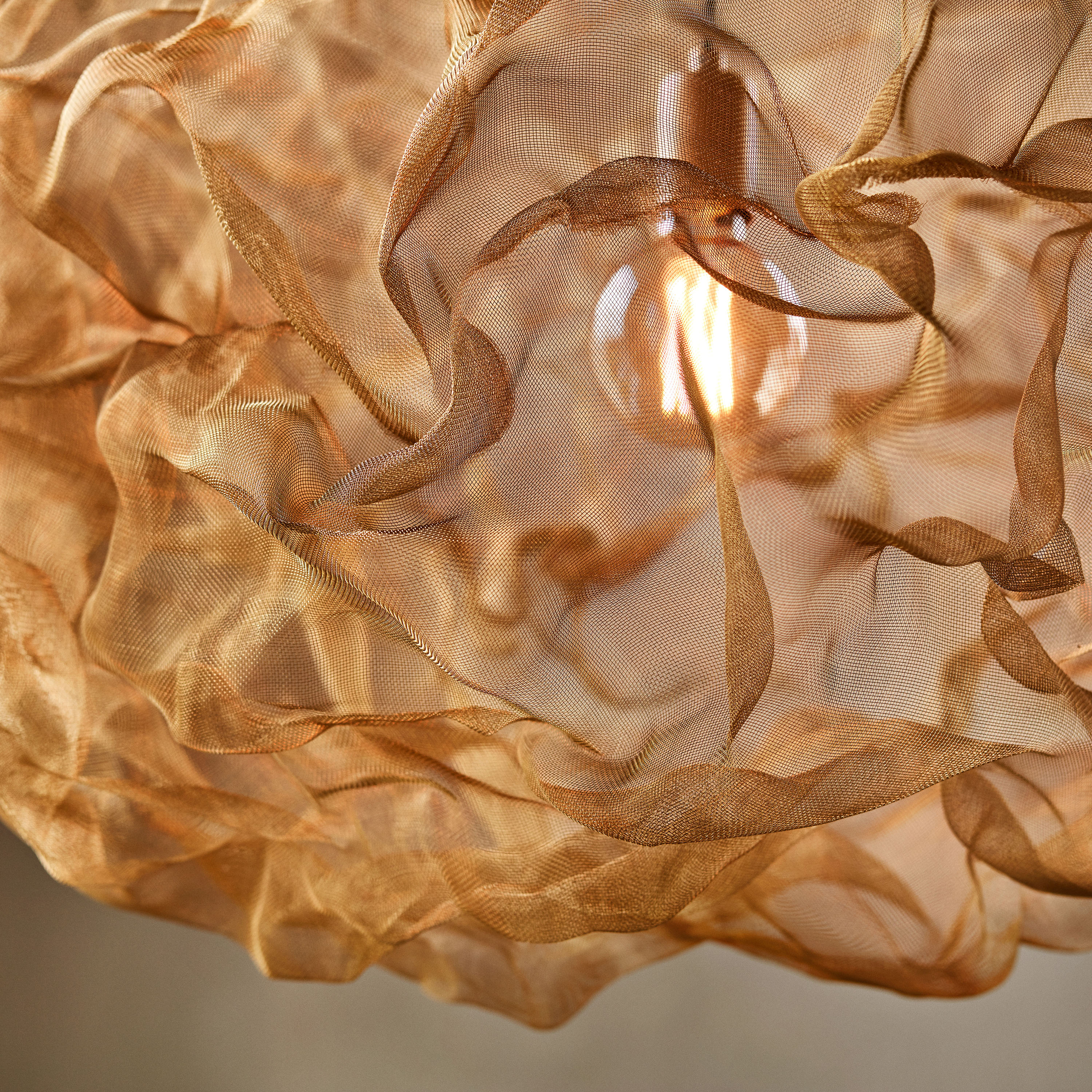 Northern Heat Riippuvalaisin Brass Large