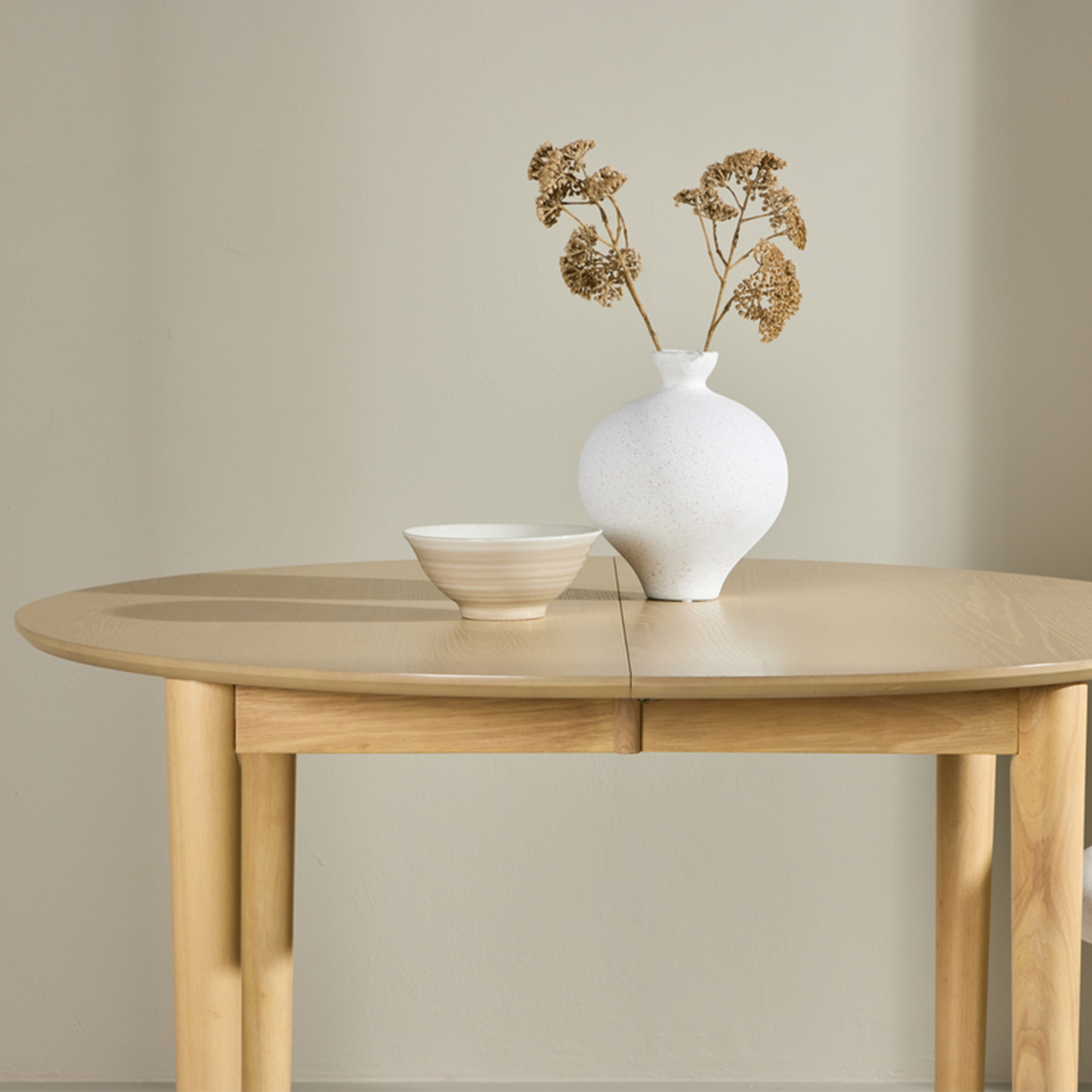 Venture Home Gilda Runt Matbord Vitpigmenterad Ø110