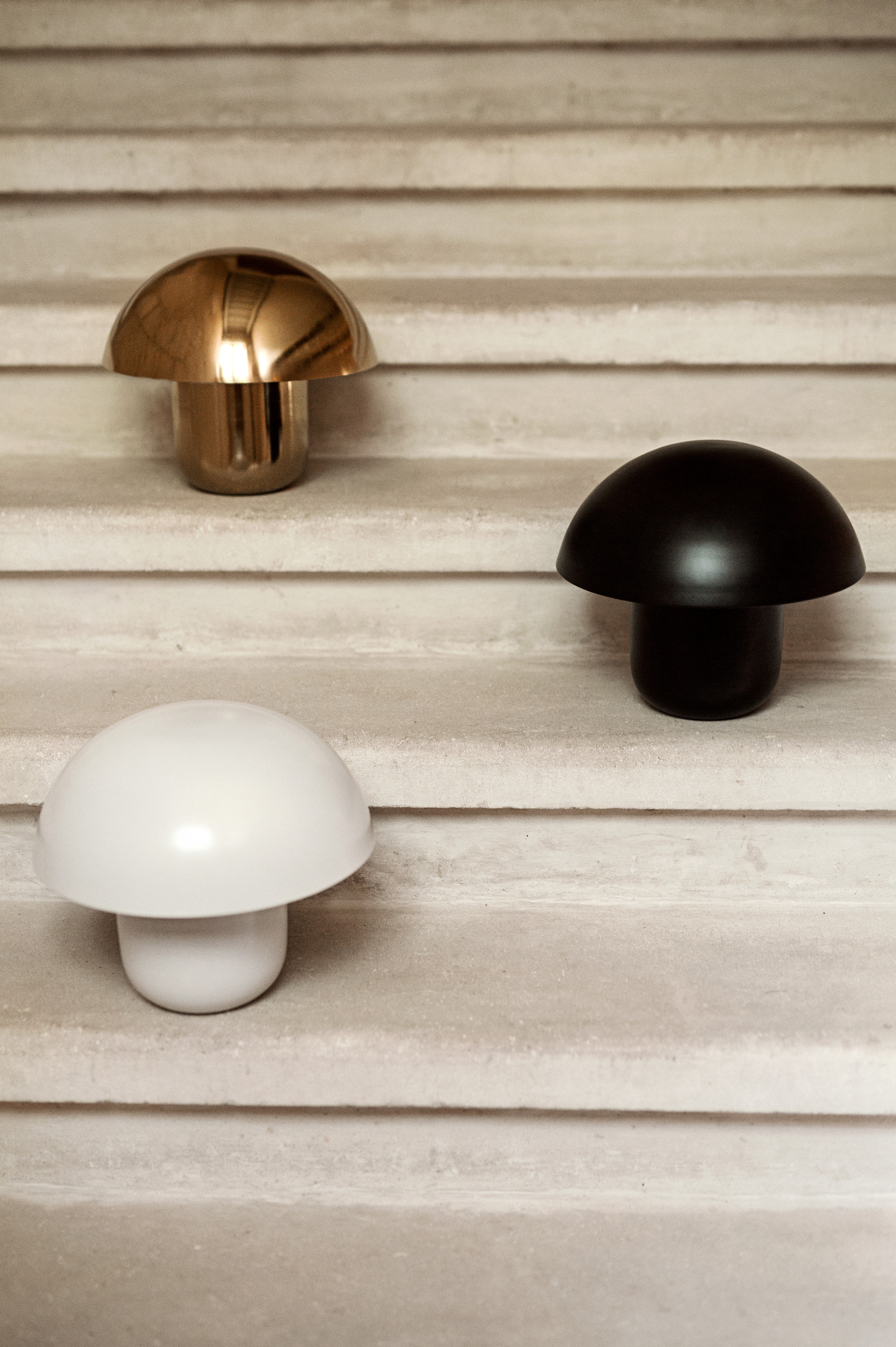 Olsson &amp; Jensen Carl-Johan Pöytävalaisin Valkoinen 40cm