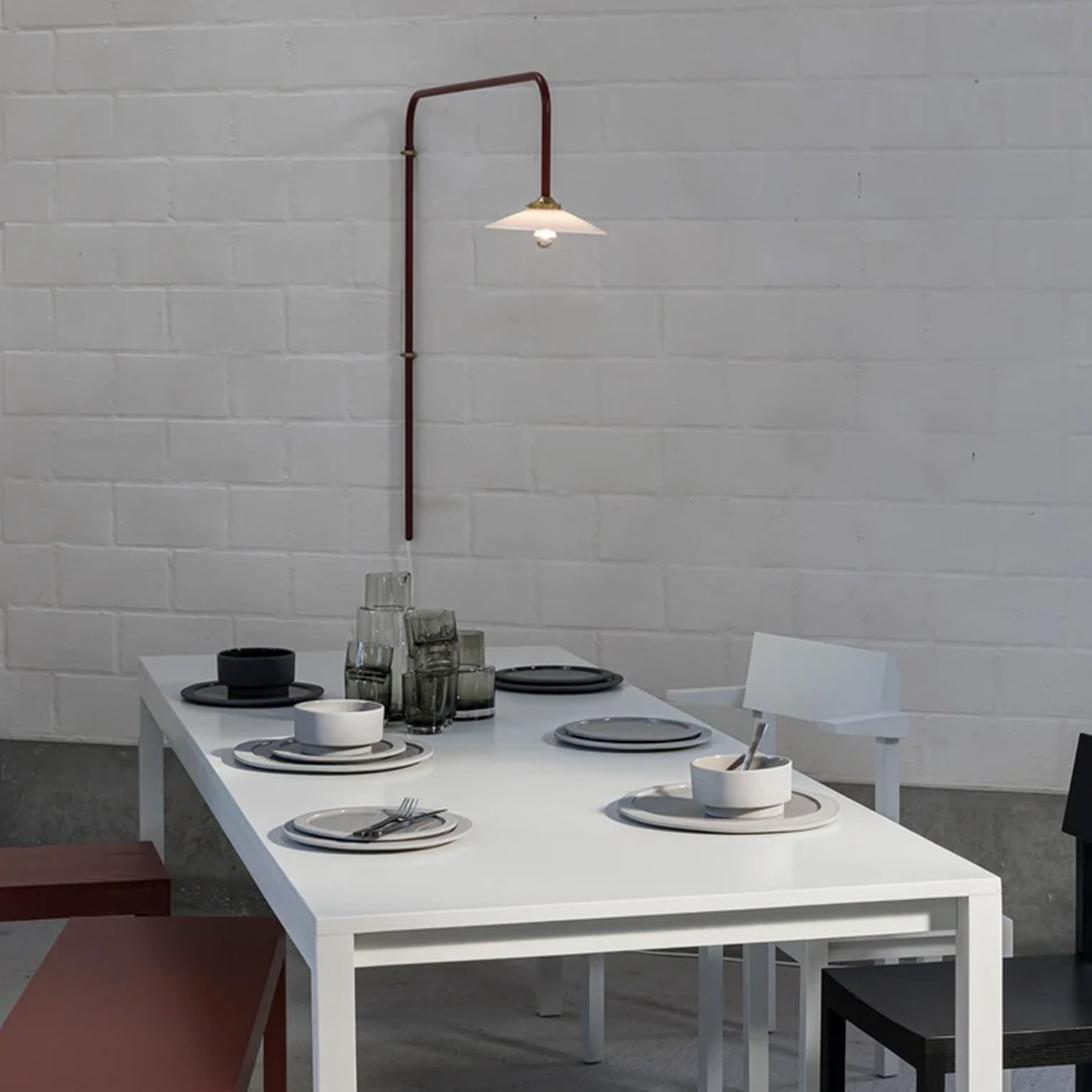 Hanging Lamp N°5 Vägglampa Menie Red