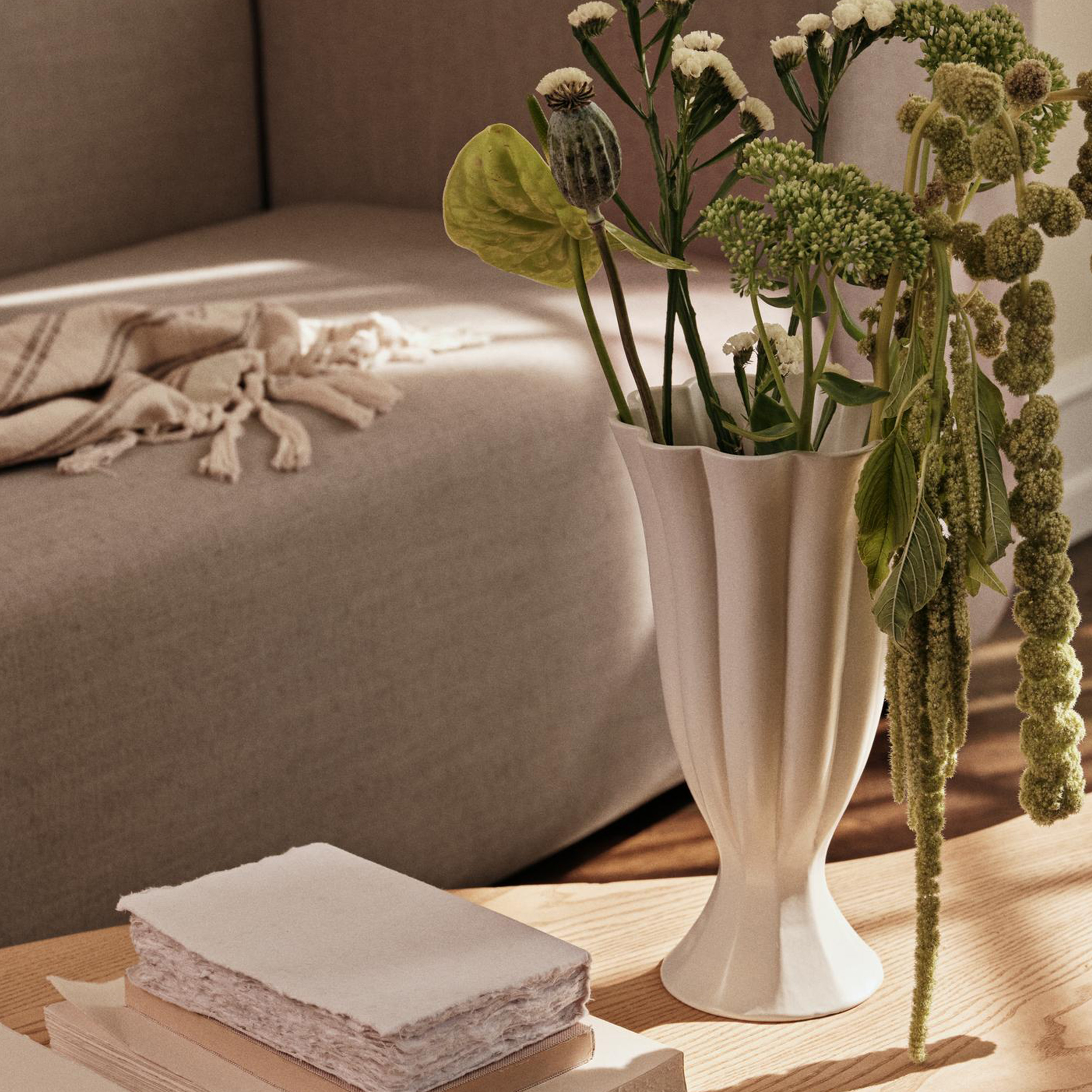 Broste Copenhagen Heli Vas Cream Small