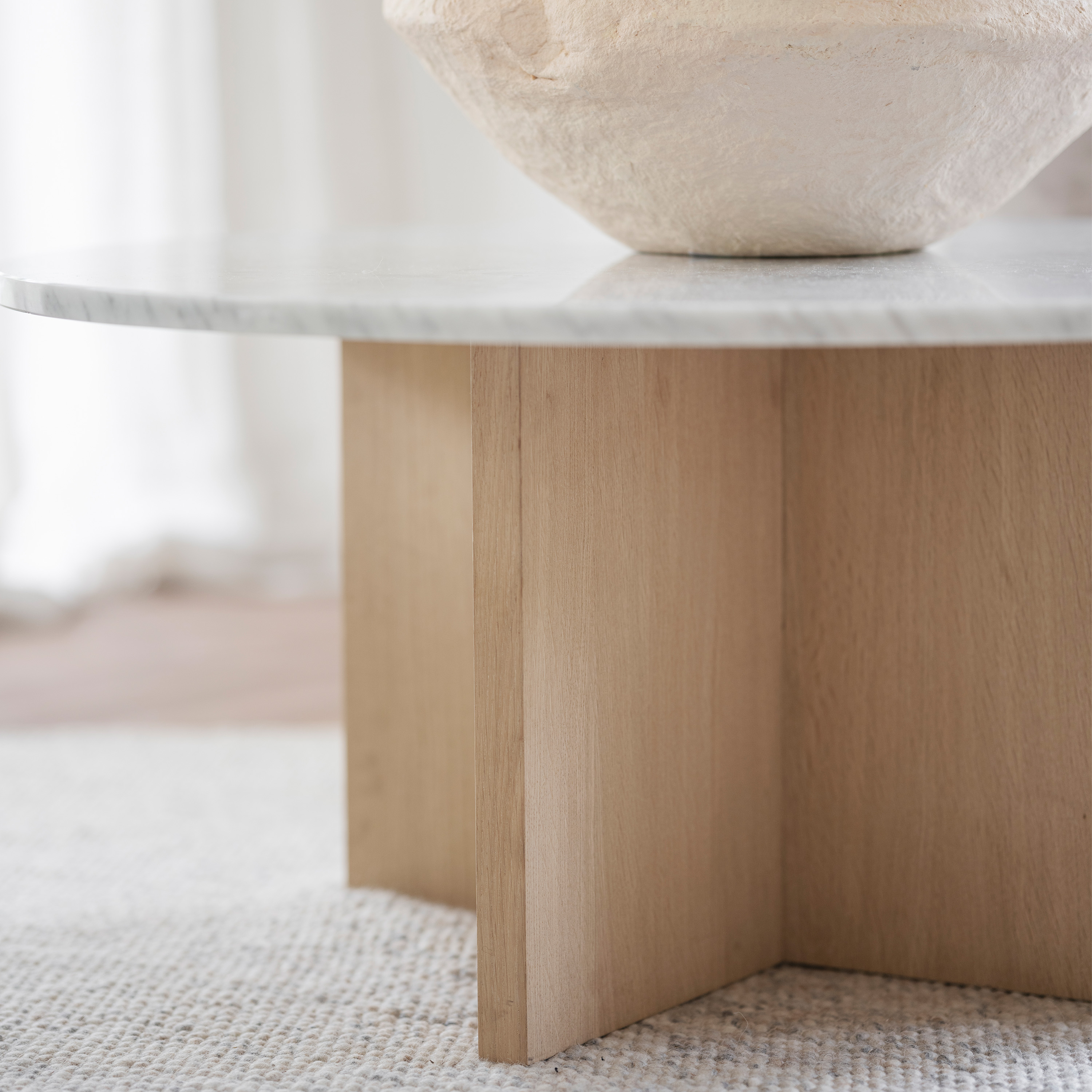 Rowico Home Brooksville Couchtisch Weißer Marmor/Weißpigmentiert Ø90