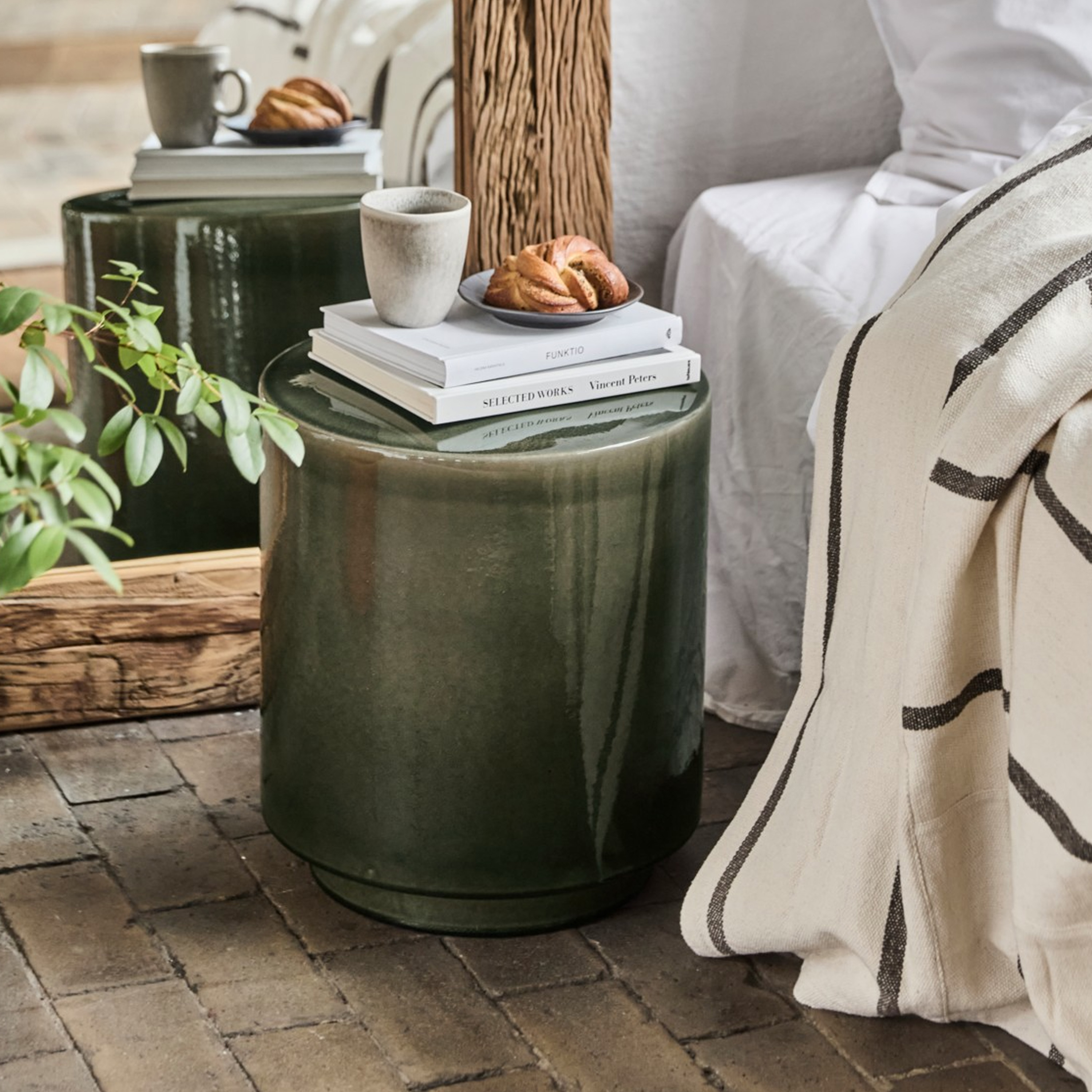 House Doctor Thea Sivupöytä Vihreä Ø34cm