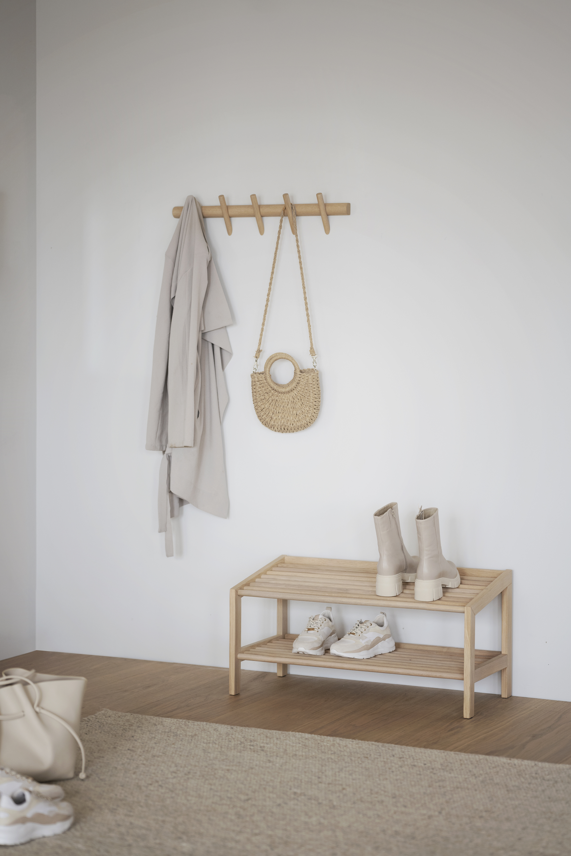 Hillmond Hakenleiste, weiß pigmentiert, 65 cm