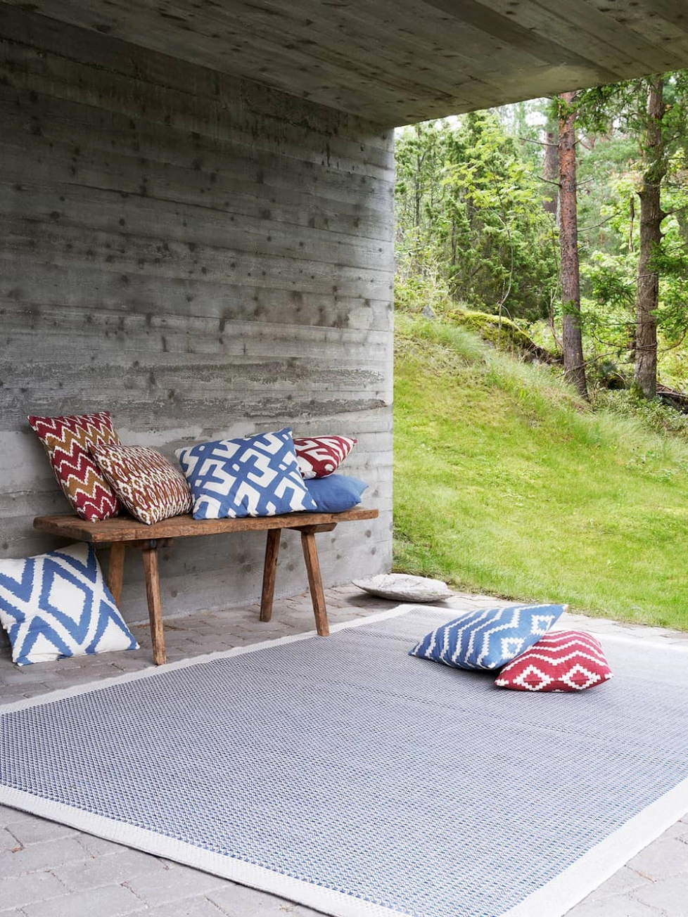 Chhatwal &amp; Jonsson Dadra Outdoor Zierkissen Riviera Blue 50x50