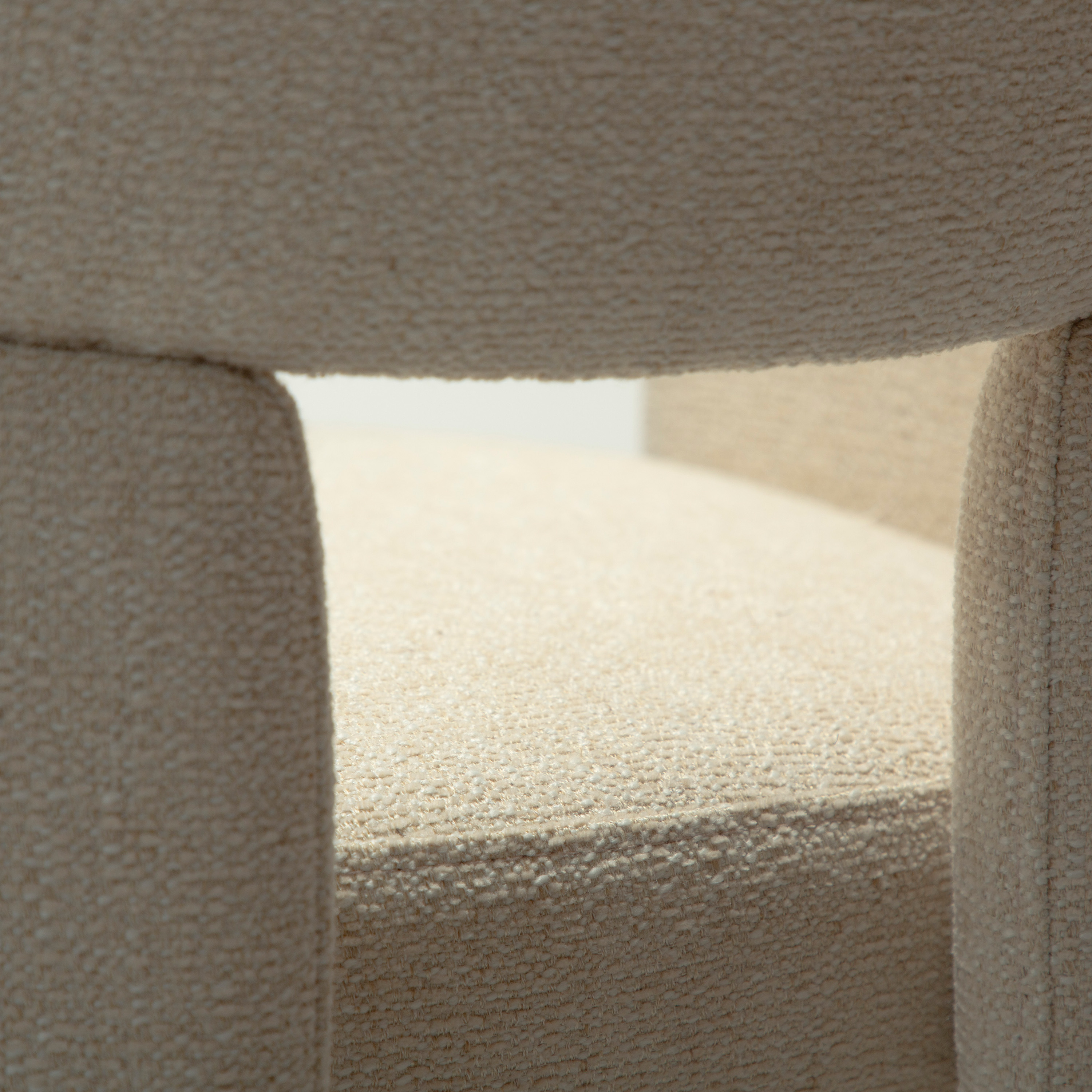 Dan Form Aole Tuoli Simply Beige Bouclé