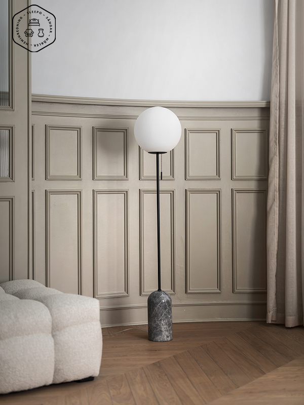 Globen Lighting Torrano Gulvlampe Grå