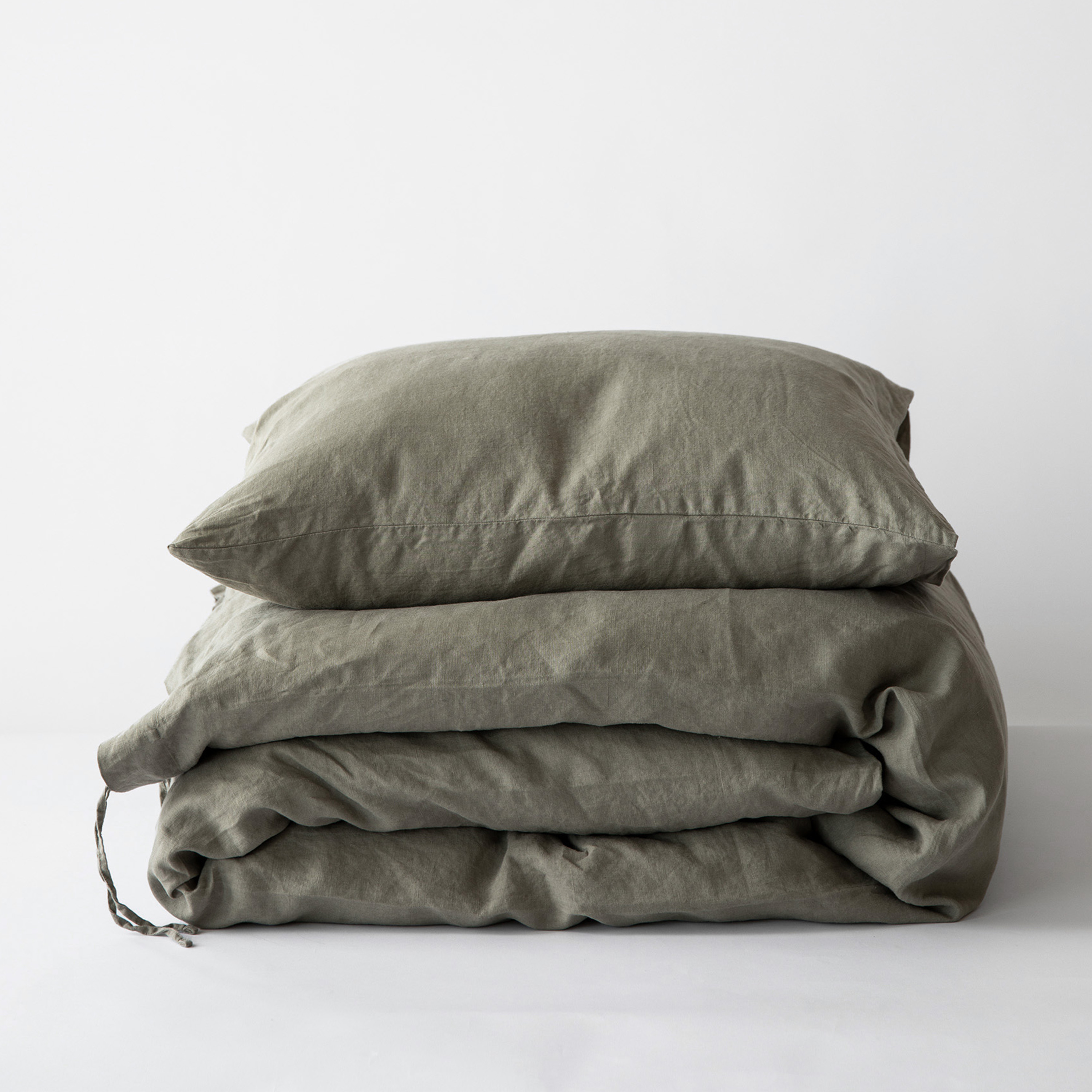 Tell me more Påslakan Linne Olive Enkel