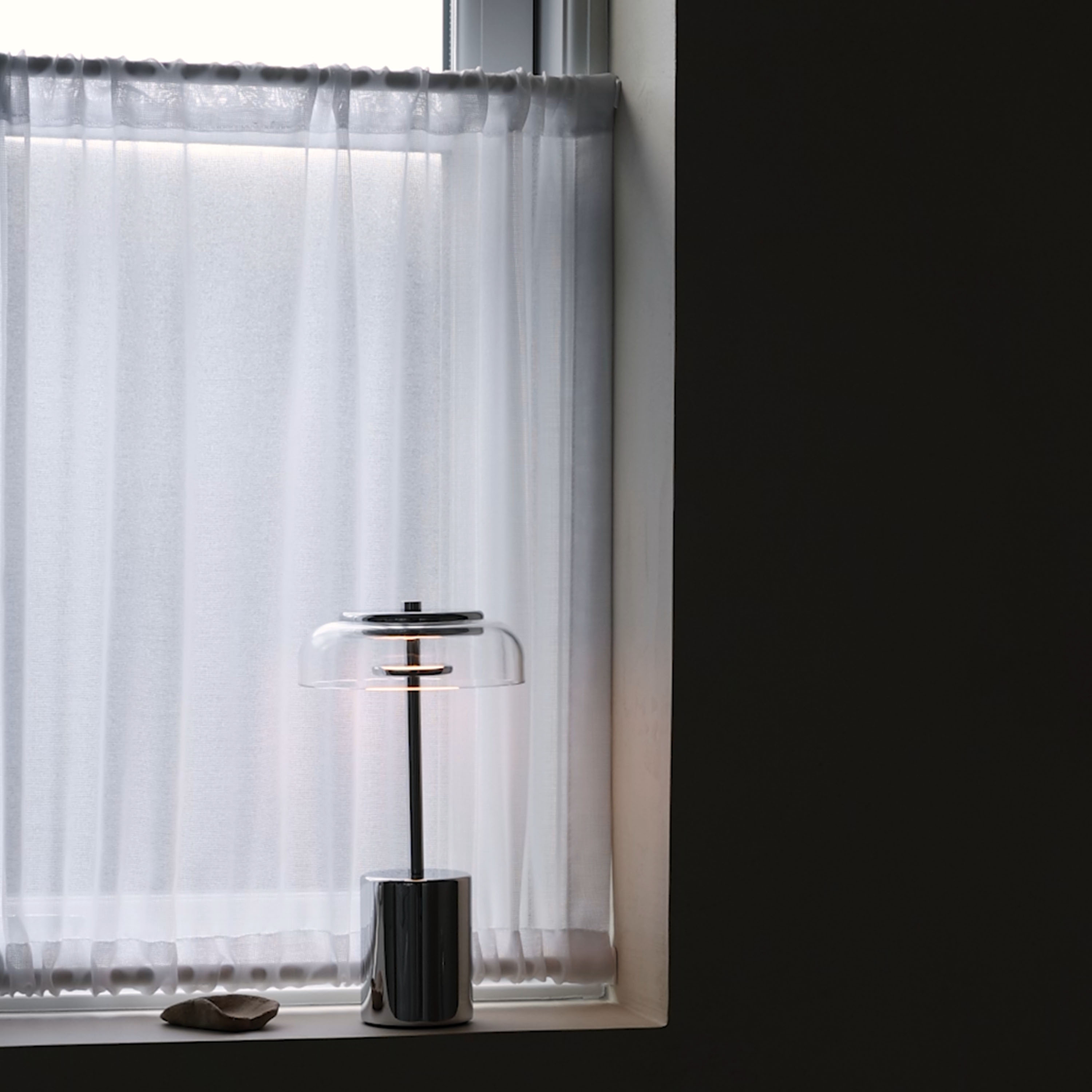 Nuura Blossi Mini Portabel Bordslampa Chrome/Clear