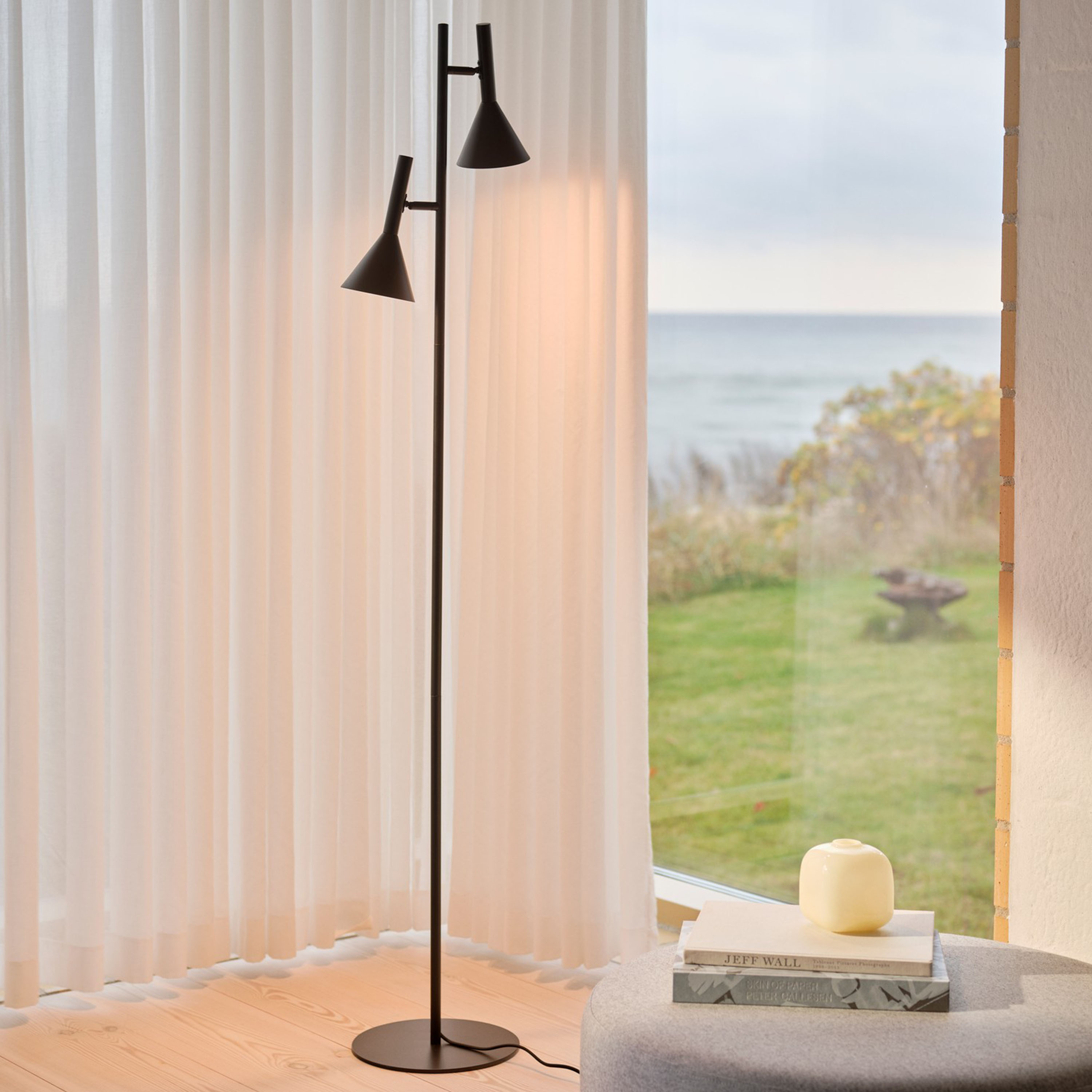 Nordlux Kelvis Golvlampa Svart